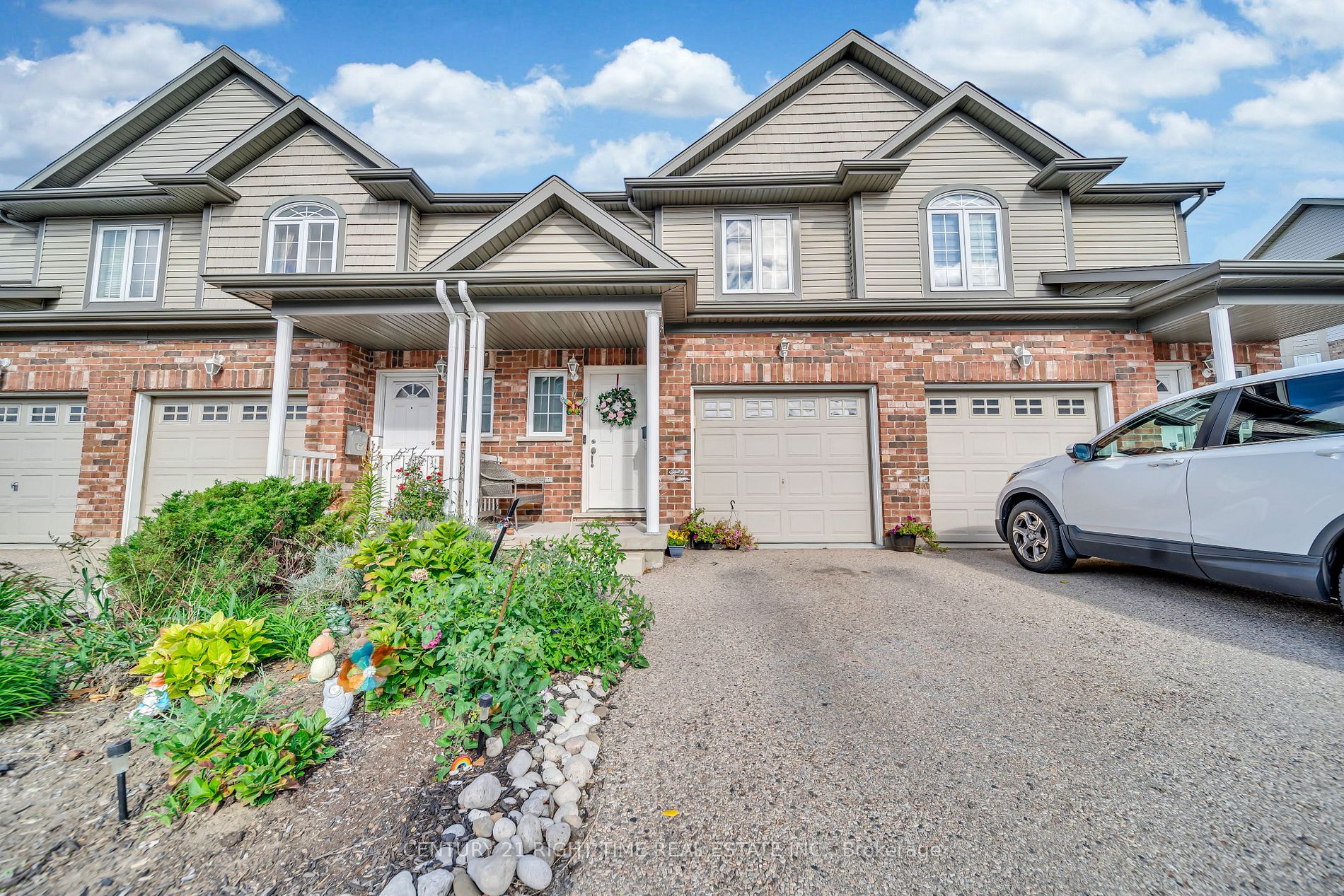 975 Strasburg Rd, Kitchener, Ontario, 