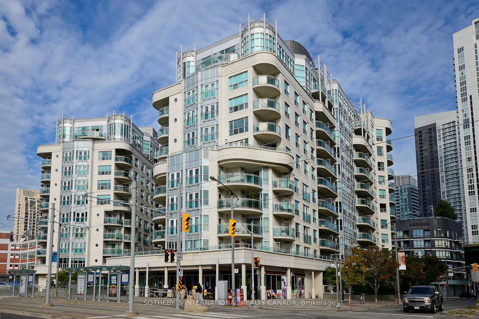 600 QUEENS QUAY  W, Toronto, Ontario, Waterfront Communities C1