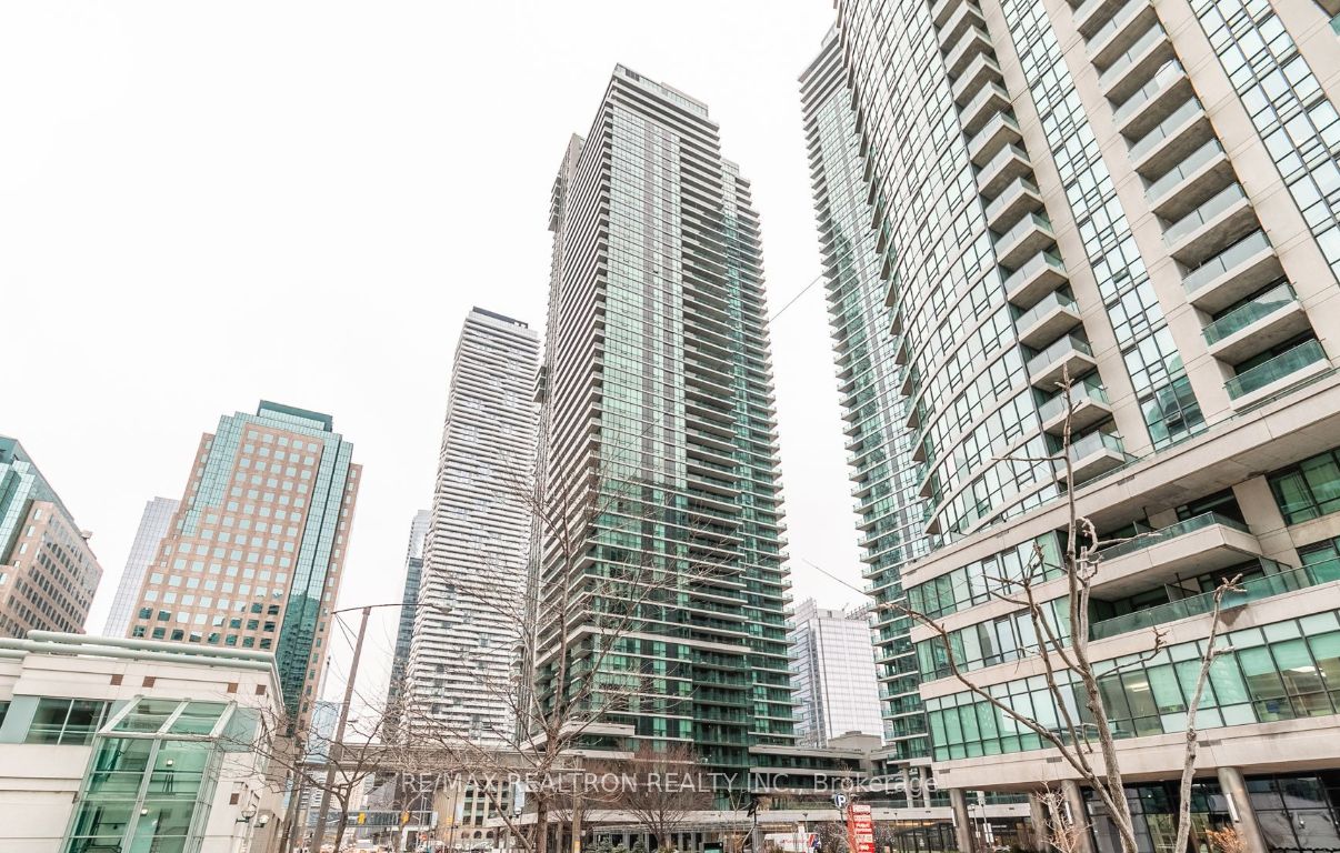 33 Bay St, Toronto, Ontario, Waterfront Communities C1