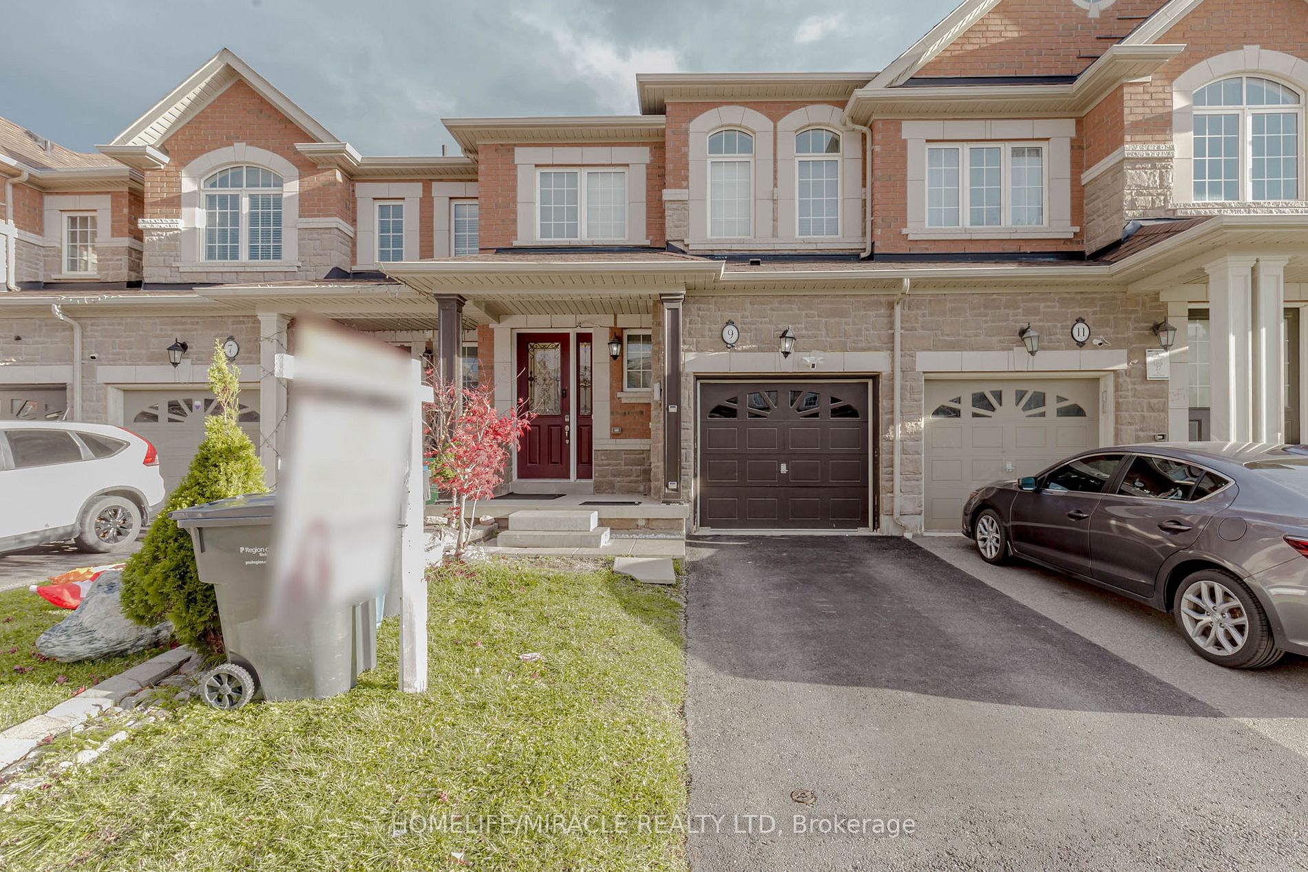 9 Dufay Rd, Brampton, Ontario, Northwest Brampton