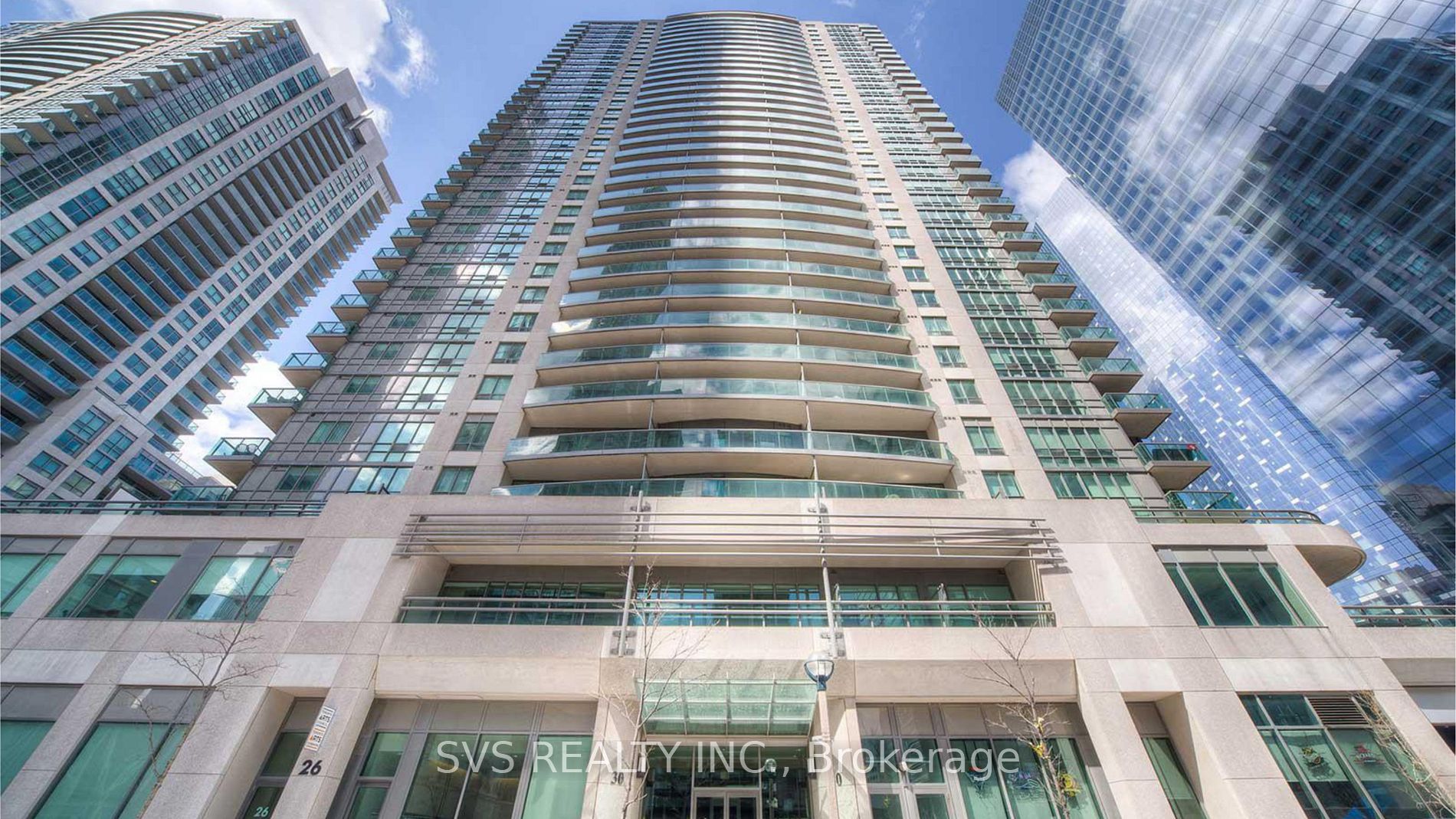 30 Grand Trunk Cres, Toronto, Ontario, Waterfront Communities C1