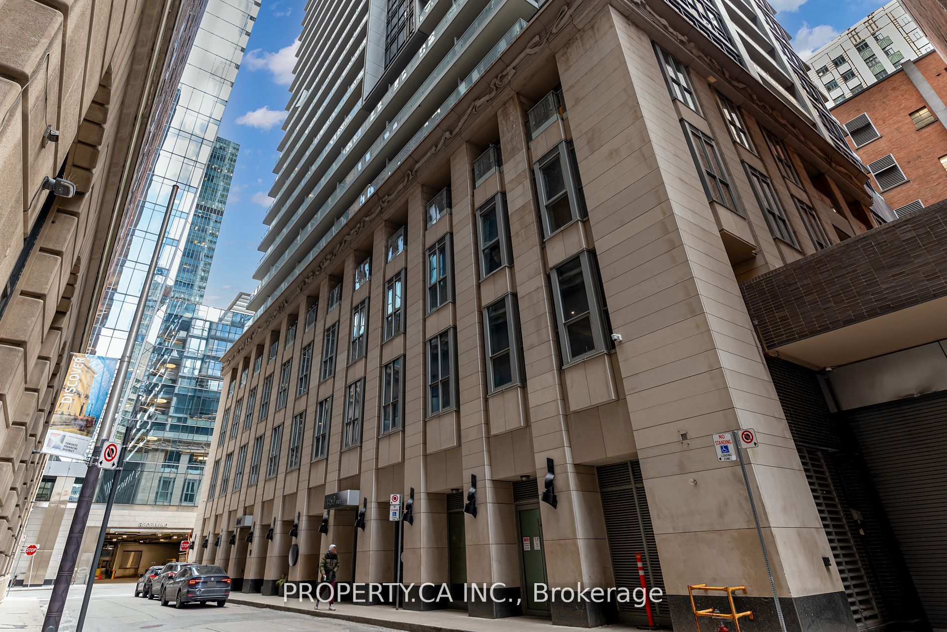 70 Temperance St, Toronto, Ontario, Bay Street Corridor