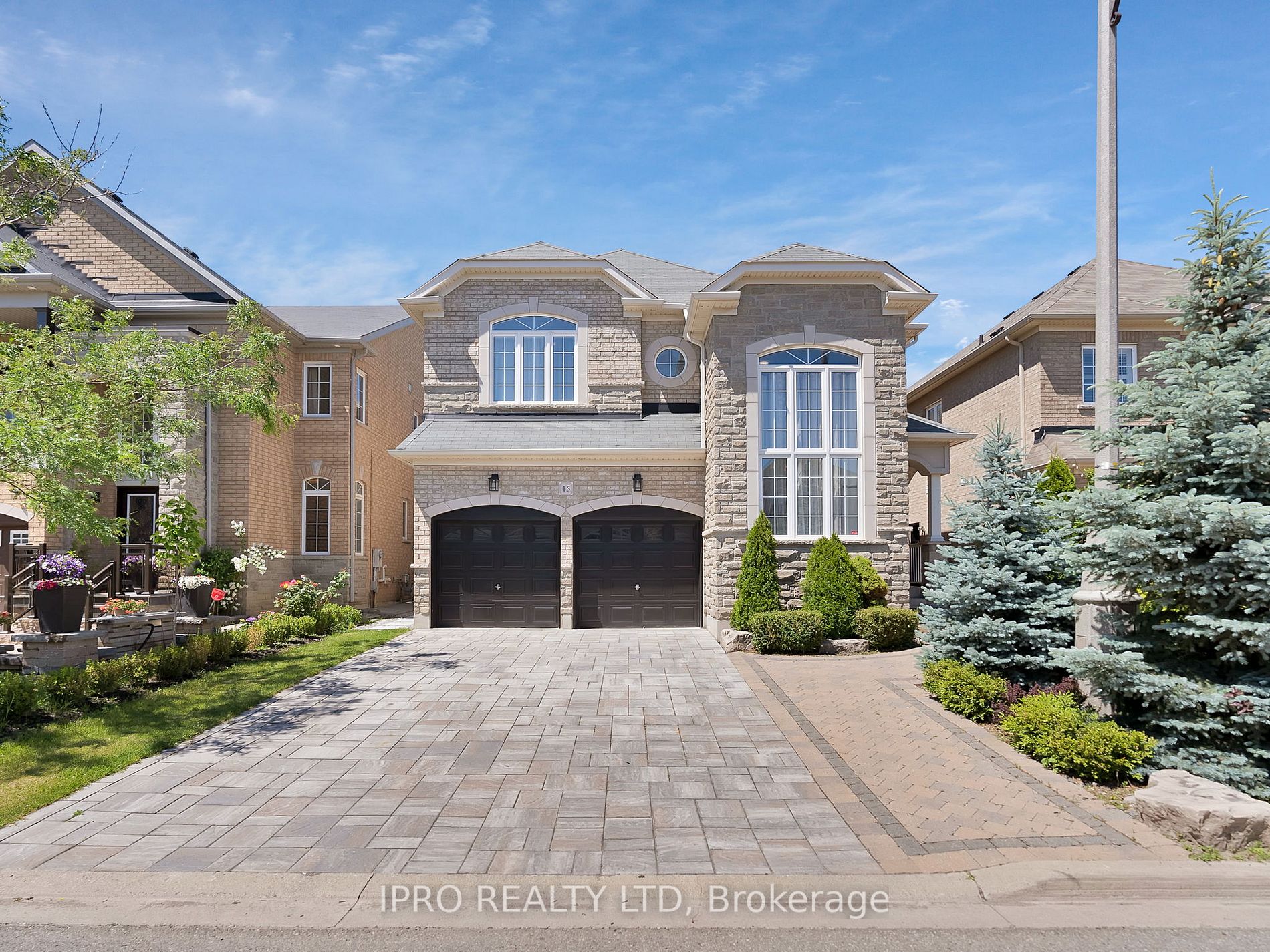 15 Oakhaven Rd, Brampton, Ontario, Bram East