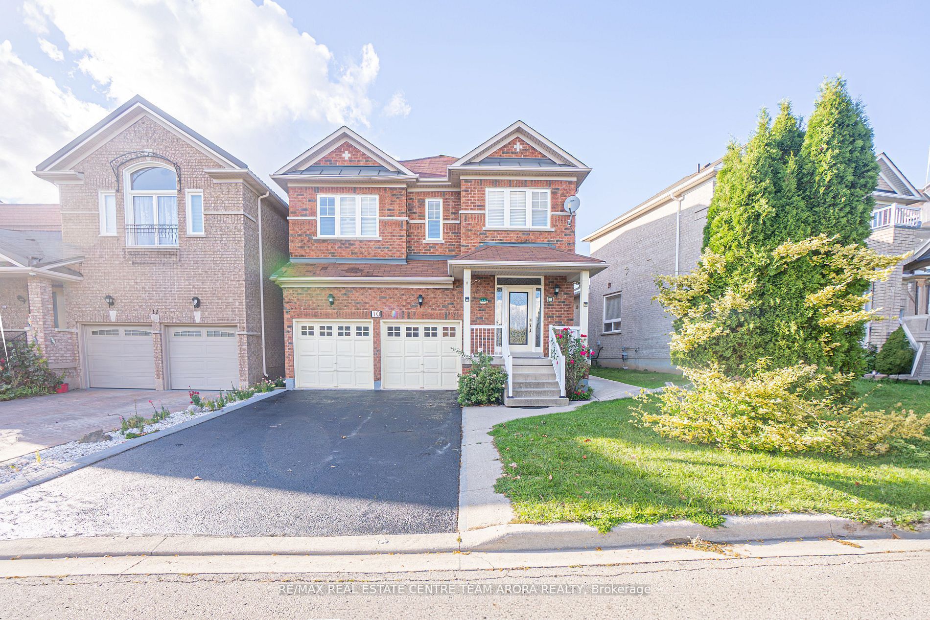 10 Pergola Way, Brampton, Ontario, Bram West