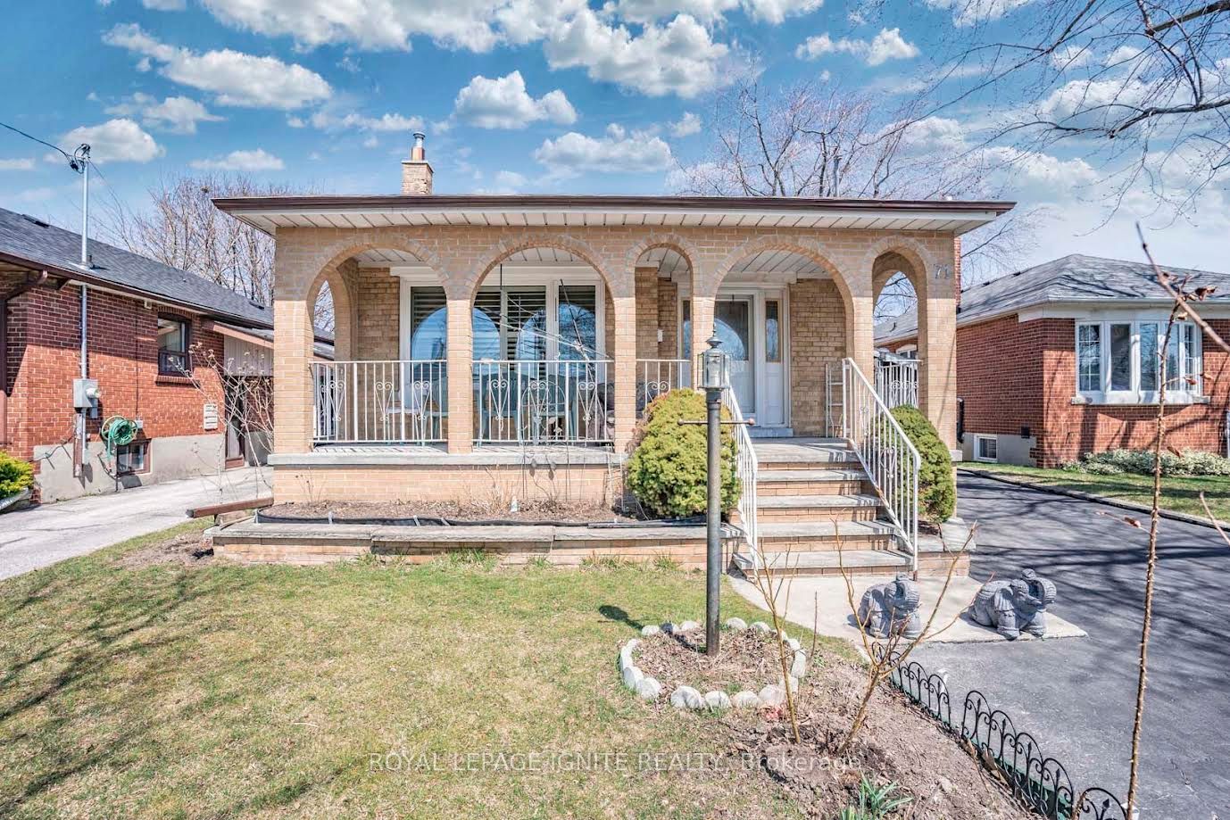 71 Barrymore Rd, Toronto, Ontario, Bendale