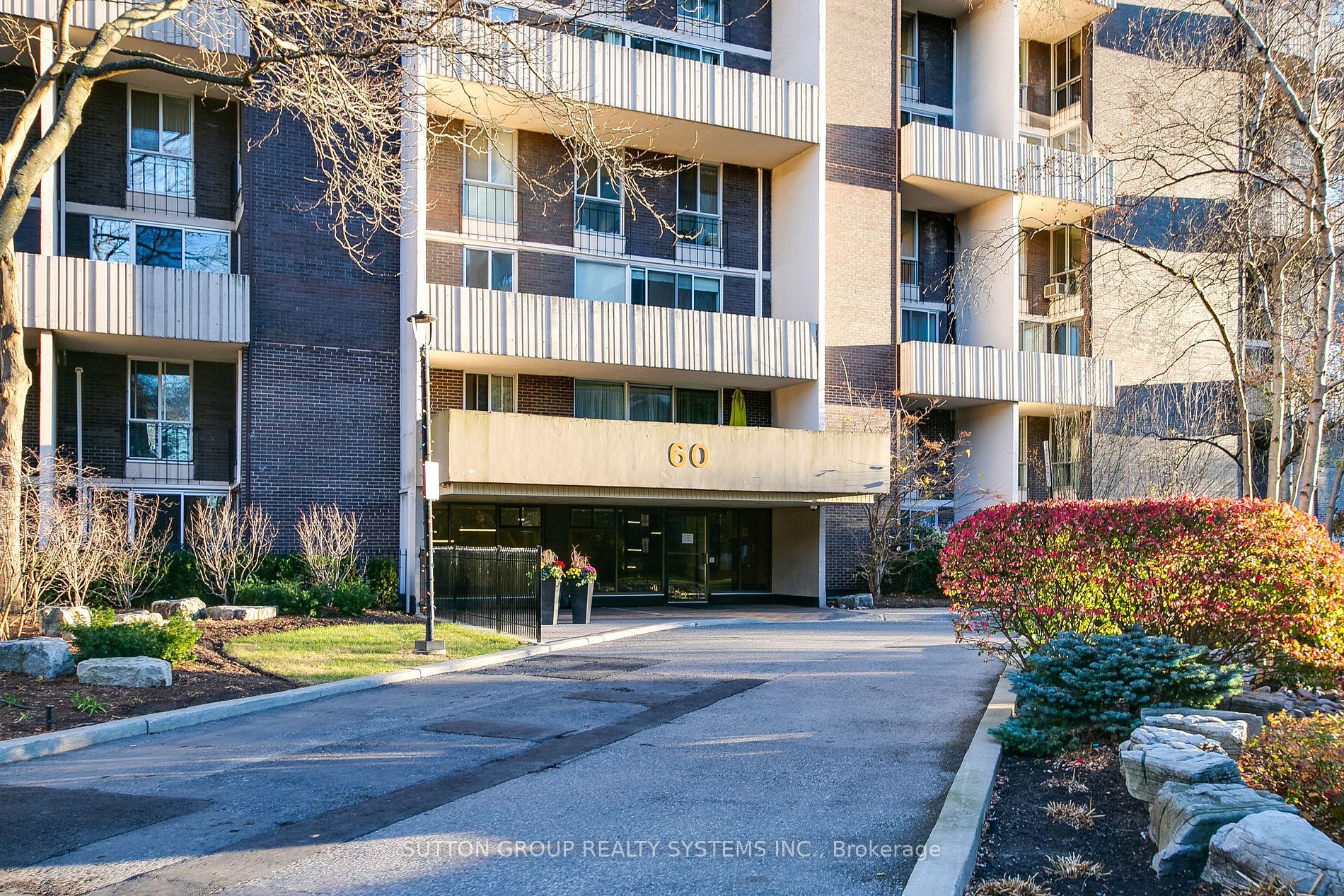 60 Southport St, Toronto, Ontario, High Park-Swansea