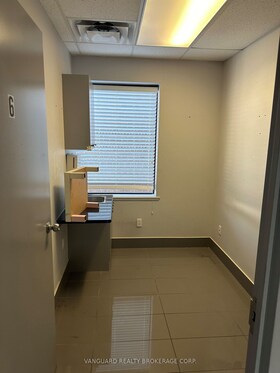 1719 Lawrence Ave E, Toronto, Ontario , MLS #E10422370 , Image - 1