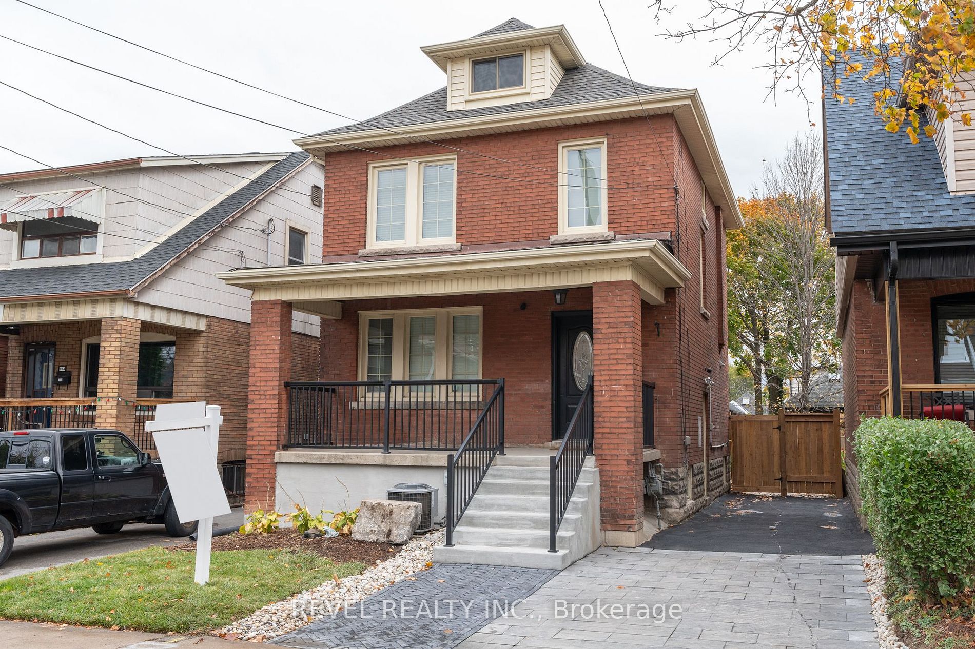 262 Homewood Ave, Hamilton, Ontario, Kirkendall