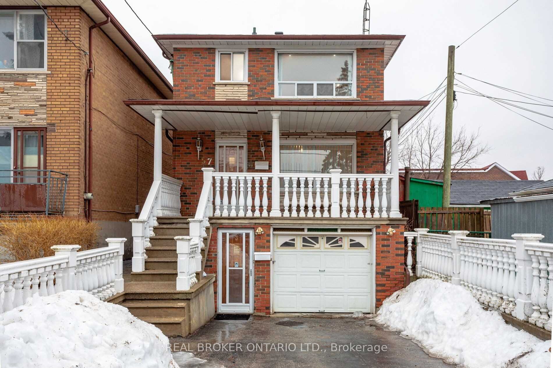 57 Lanark Ave, Toronto, Ontario, Oakwood Village