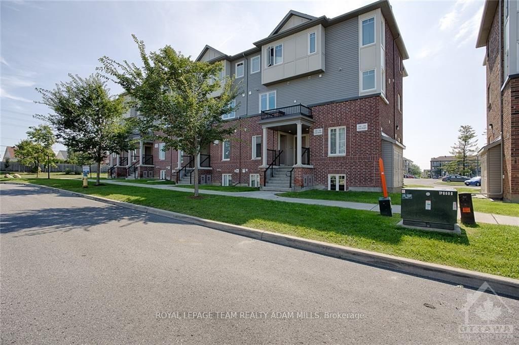 266 ESPIN Hts, Barrhaven, Ontario, 7708 - Barrhaven - Stonebridge