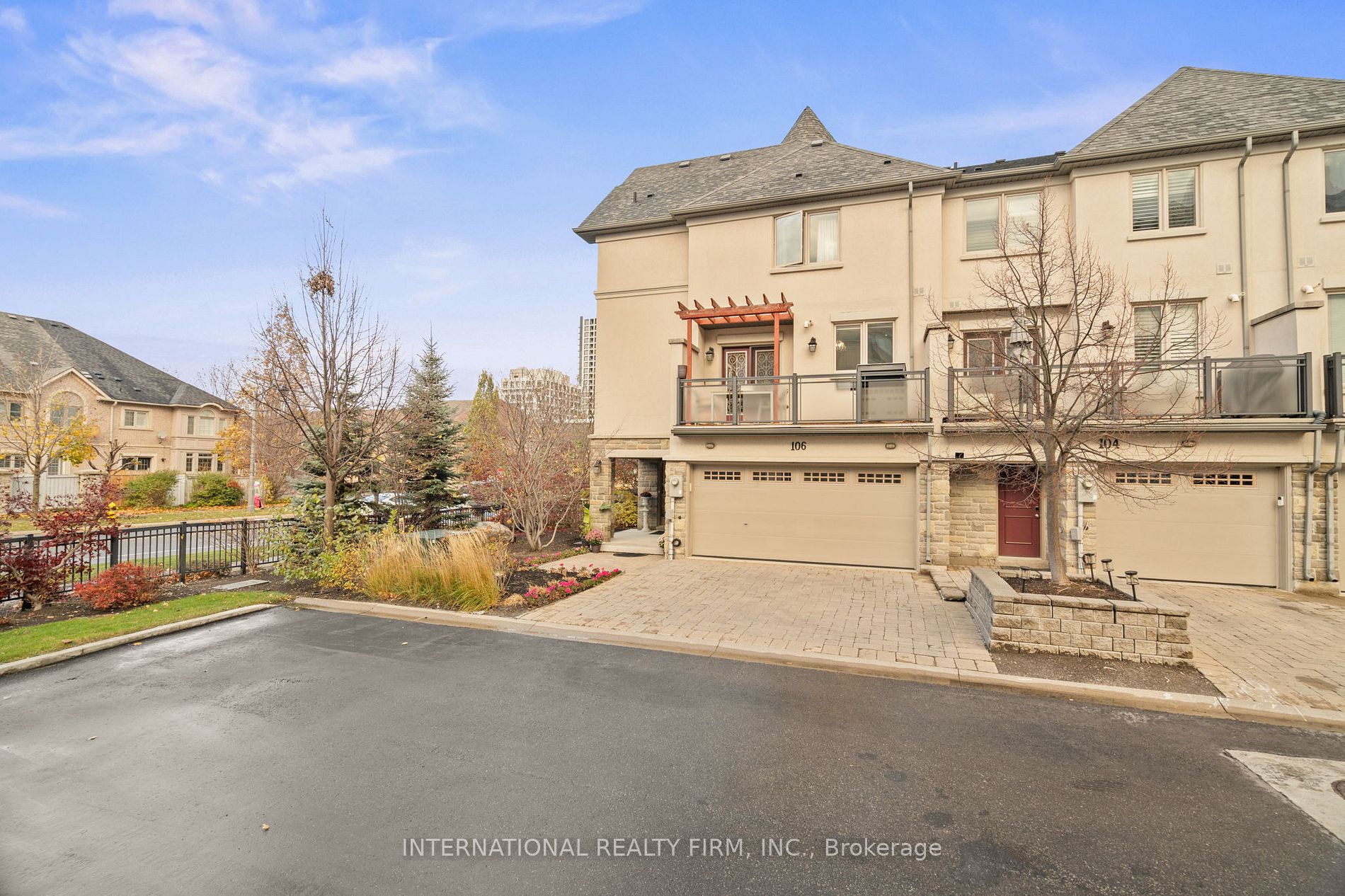 106 Disera Dr, Vaughan, Ontario, Beverley Glen