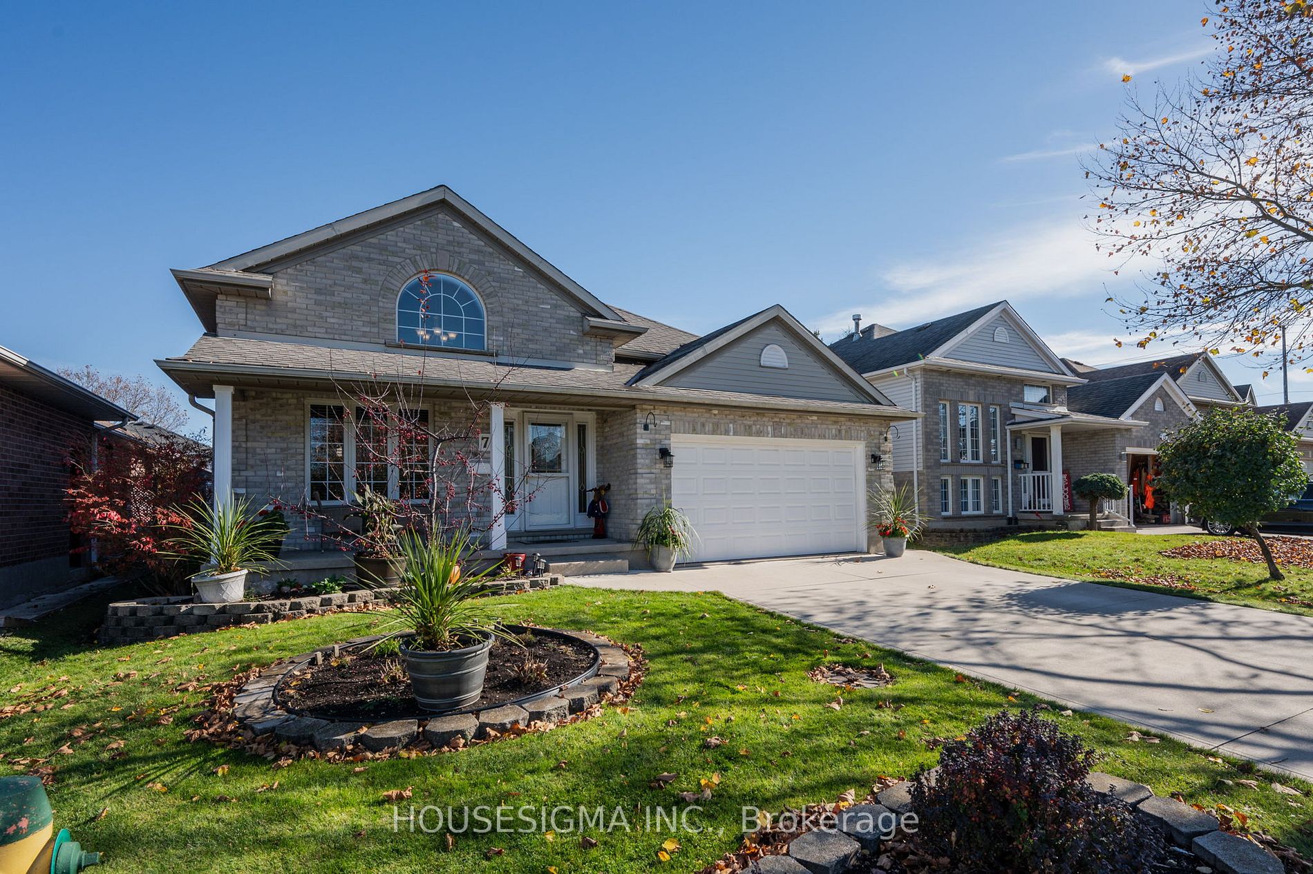 7 Rosethorn Crt, St. Thomas, Ontario, SE