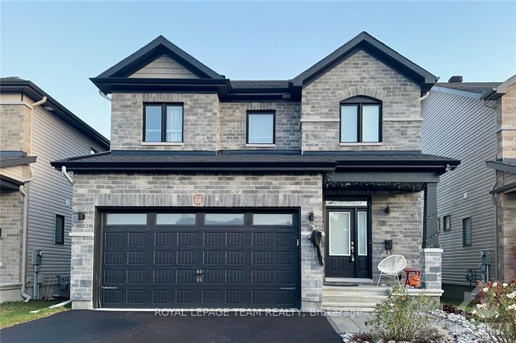 656 PARADE Dr, Stittsville - Munster - Richmond, Ontario, 8203 - Stittsville (South)