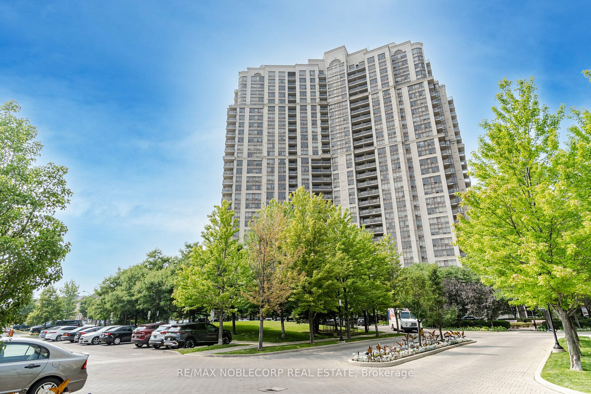 710 Humberwood Blvd, Toronto, Ontario, West Humber-Clairville