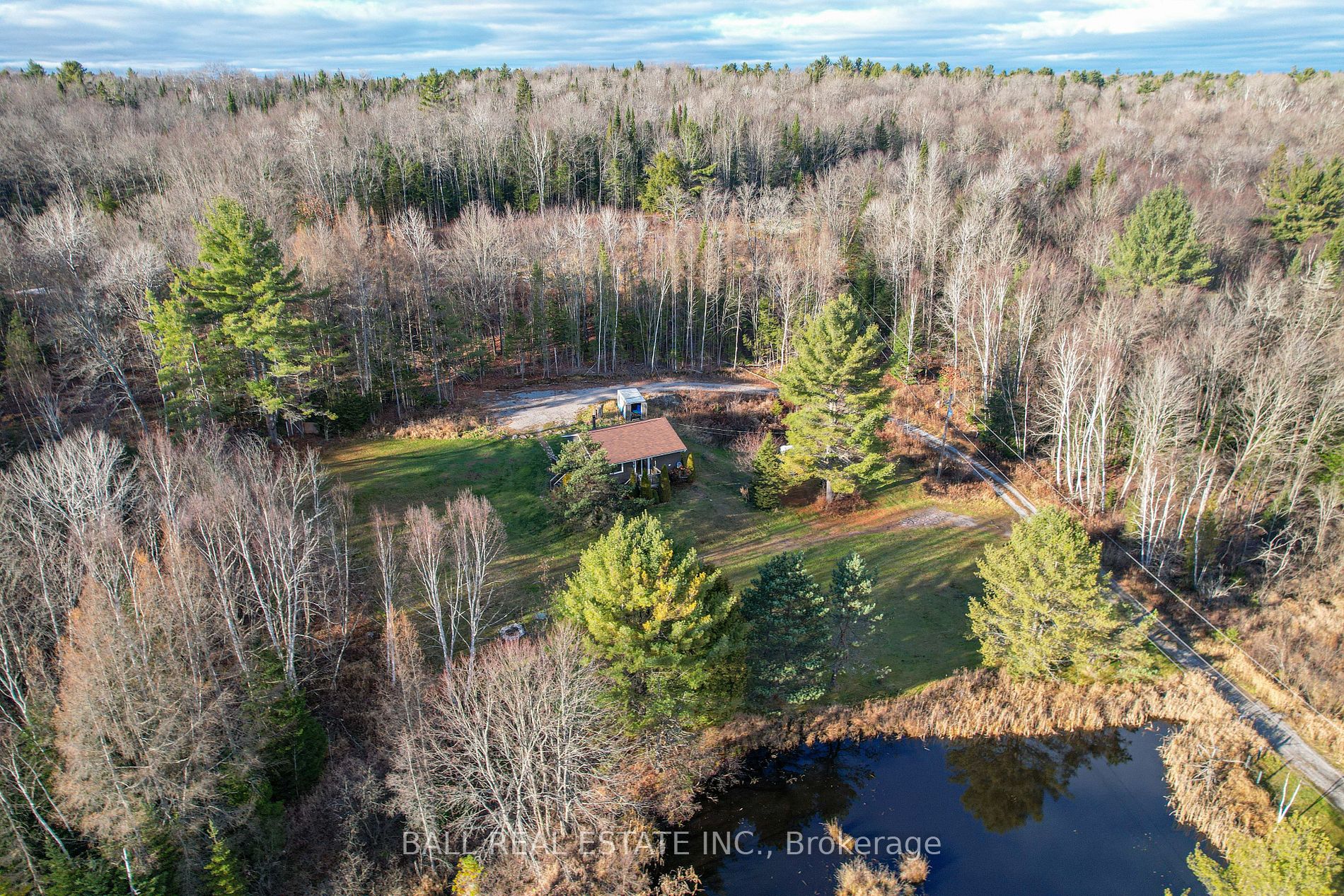 1047 Donroy Rd, Highlands East, Ontario, 