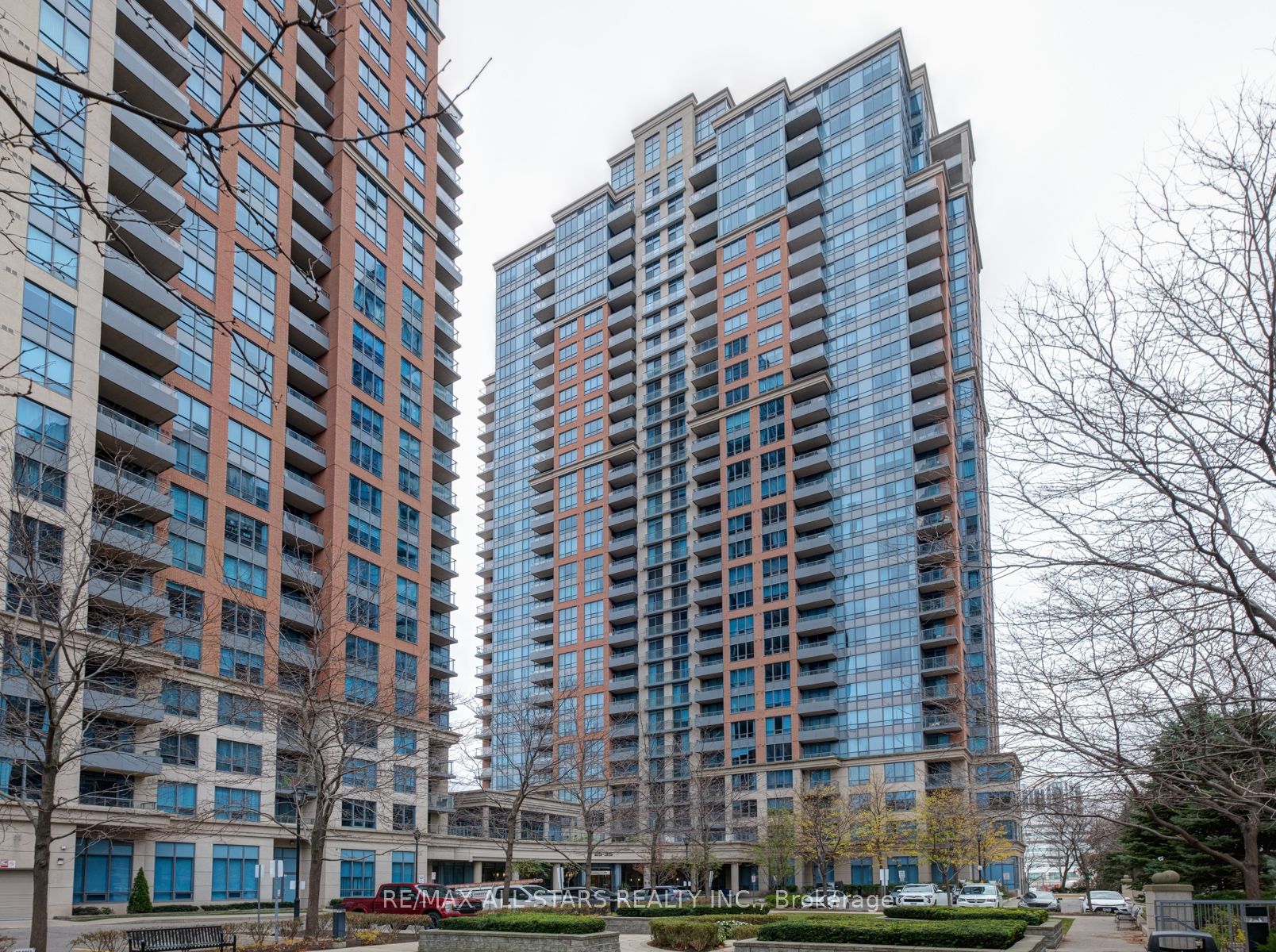 35 Viking Lane, Toronto, Ontario, Islington-City Centre West