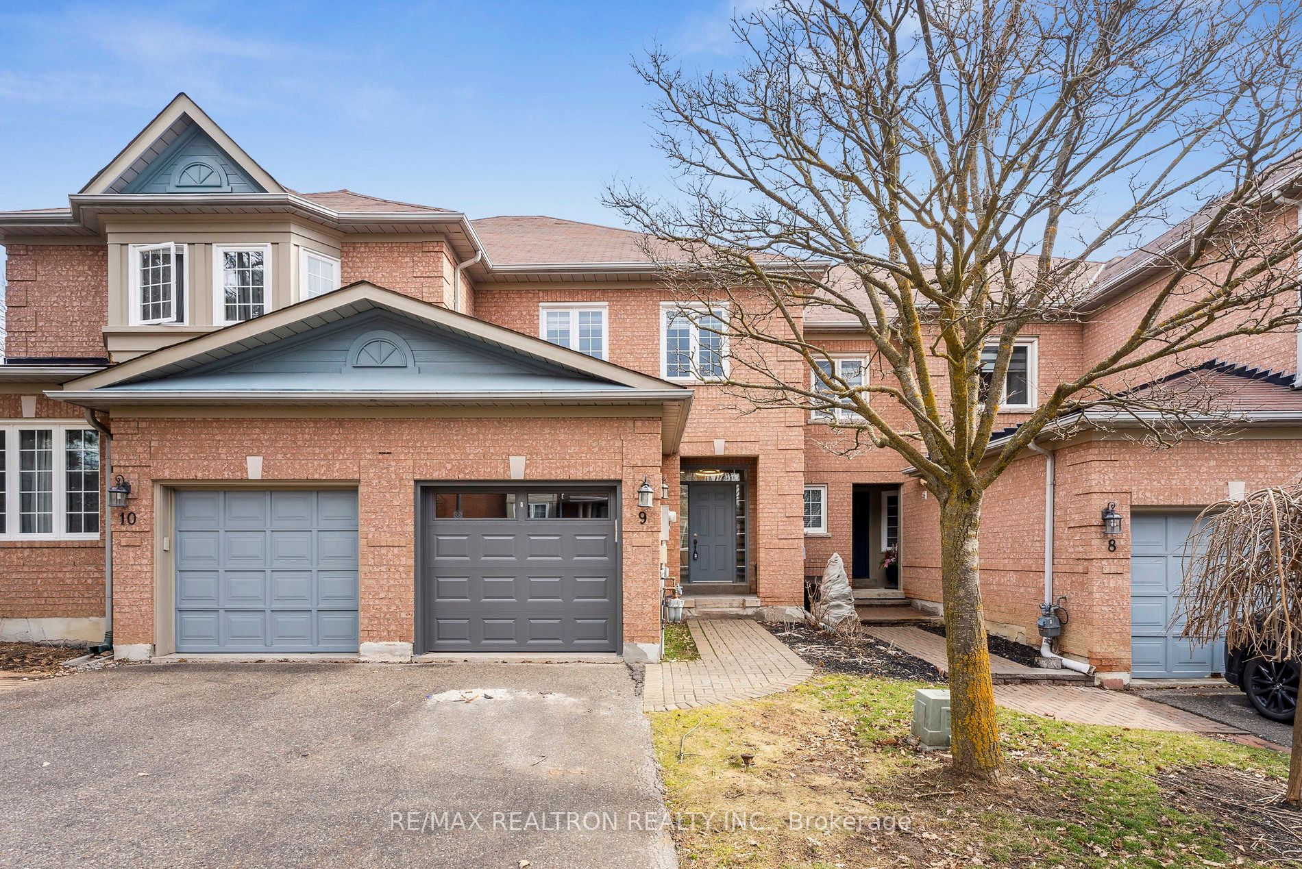 2 Mary Gapper Cres, Richmond Hill, Ontario, North Richvale