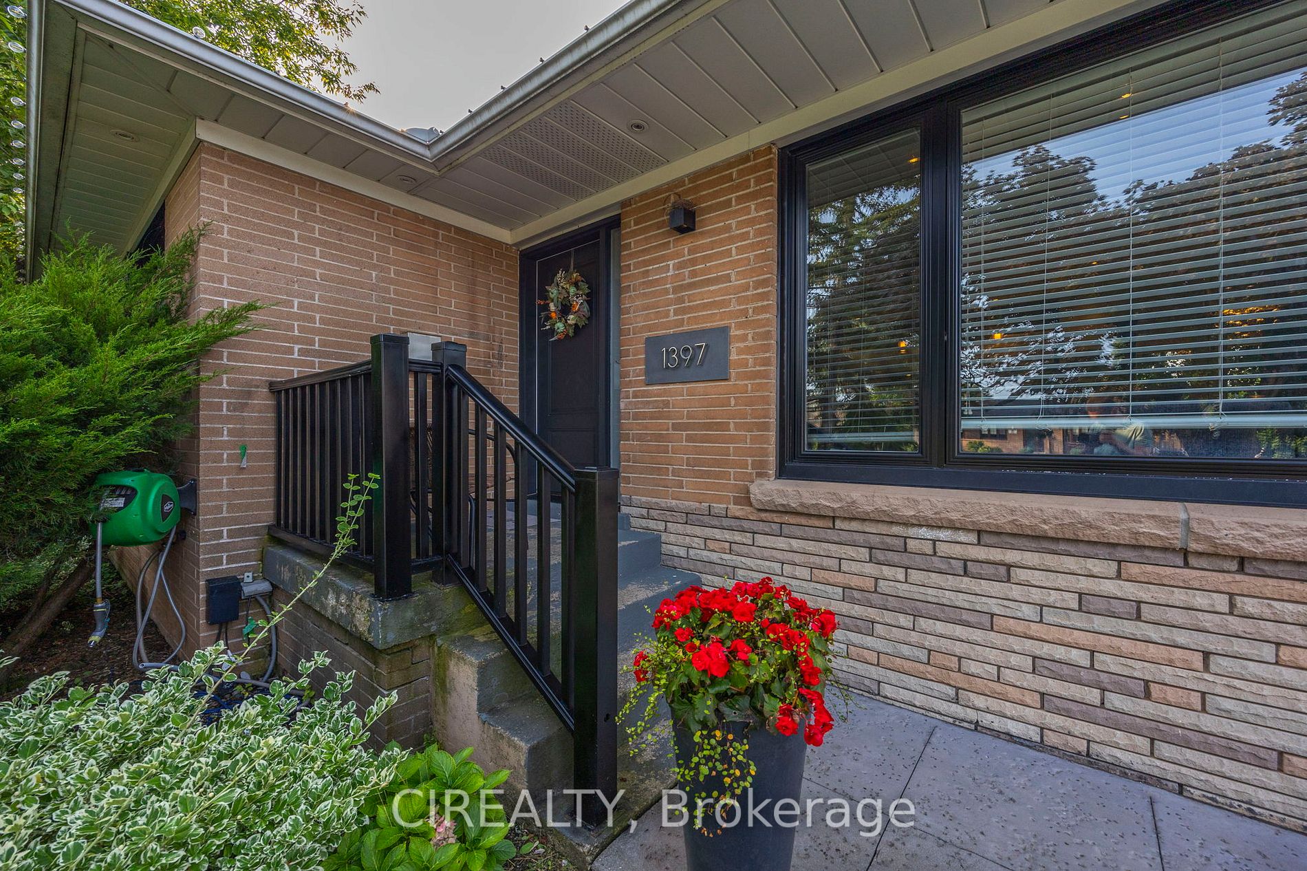 1397 Waverly Ave, Oakville, Ontario, Bronte East