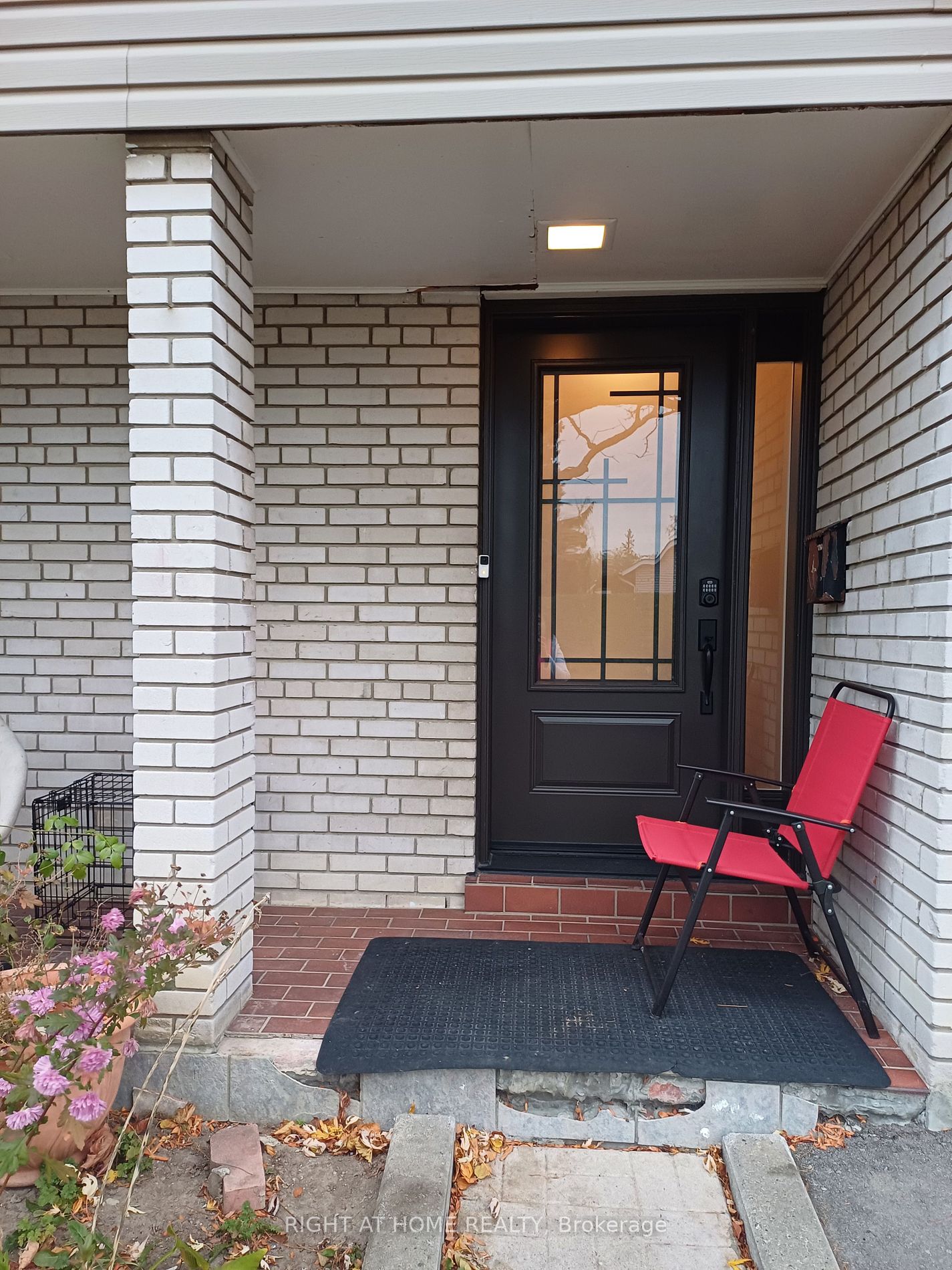 49 Orpington Cres, Toronto, Ontario, Mount Olive-Silverstone-Jamestown