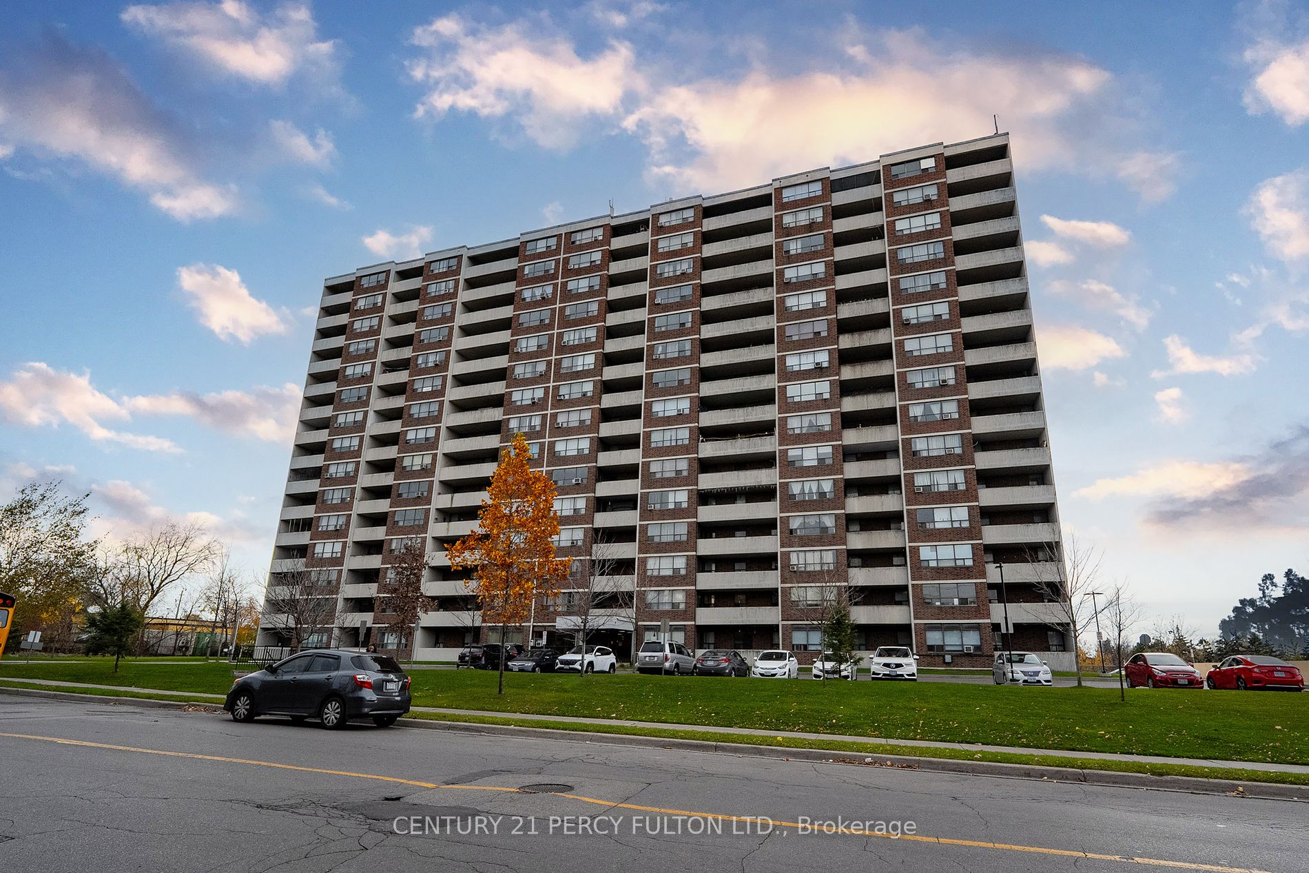 25 Sunrise Ave, Toronto, Ontario, Victoria Village