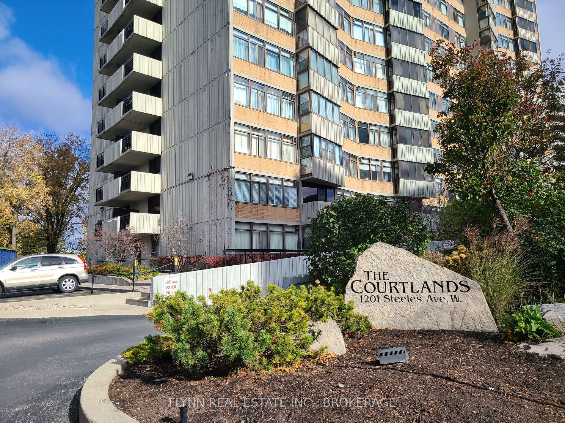 1201 Steeles Ave W, Toronto, Ontario, Westminster-Branson