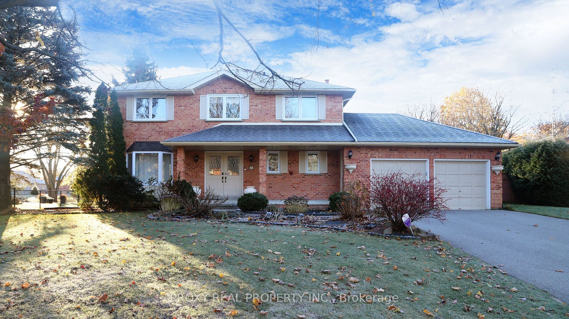 47 Parnham Cres, East Gwillimbury, Ontario, Sharon