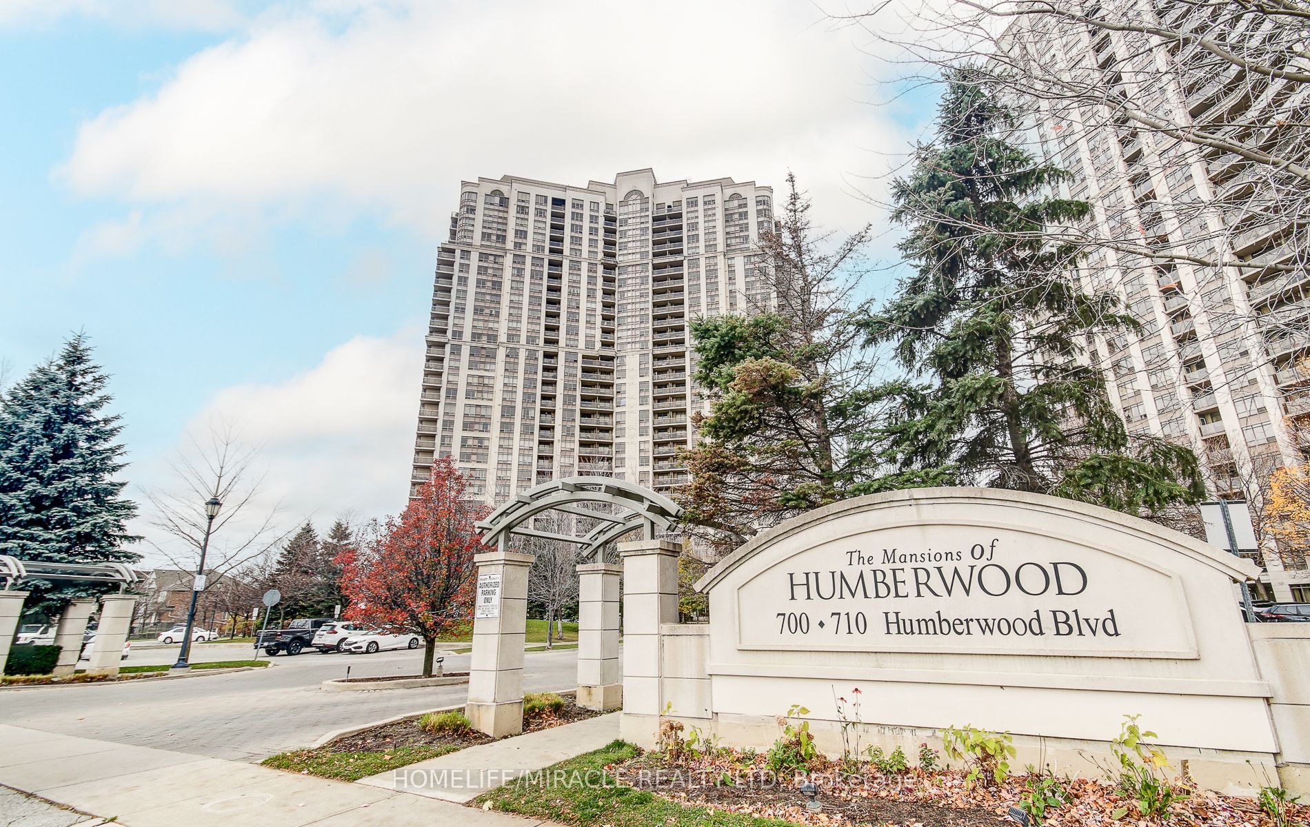 710 Humberwood Blvd, Toronto, Ontario, West Humber-Clairville