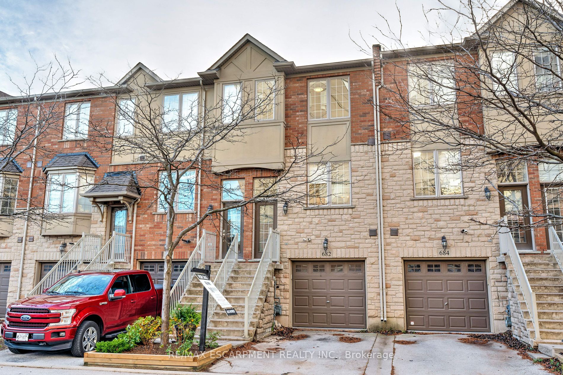 682 Summers Common, Burlington, Ontario, Appleby