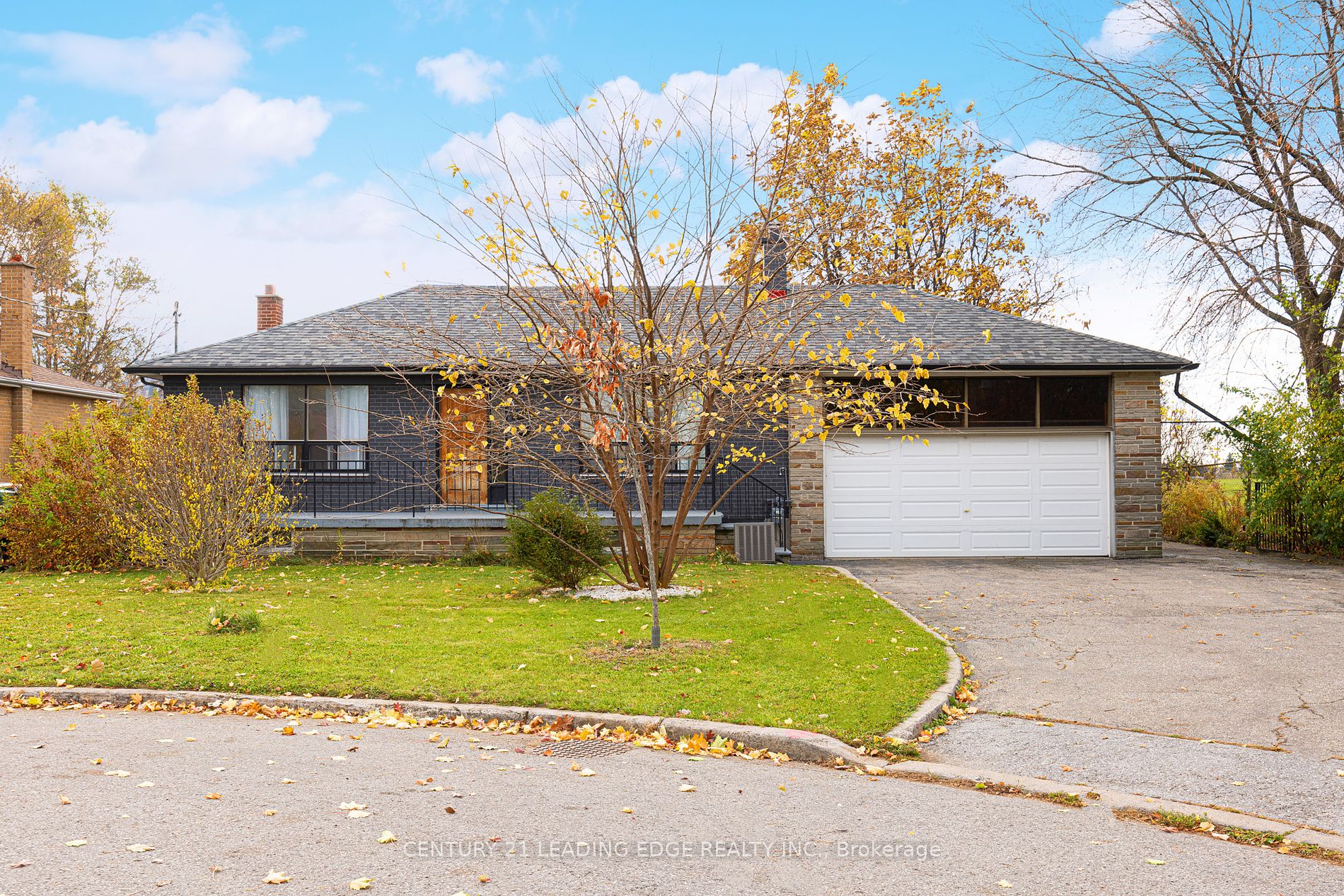 279 REINER Rd, Toronto, Ontario, Clanton Park