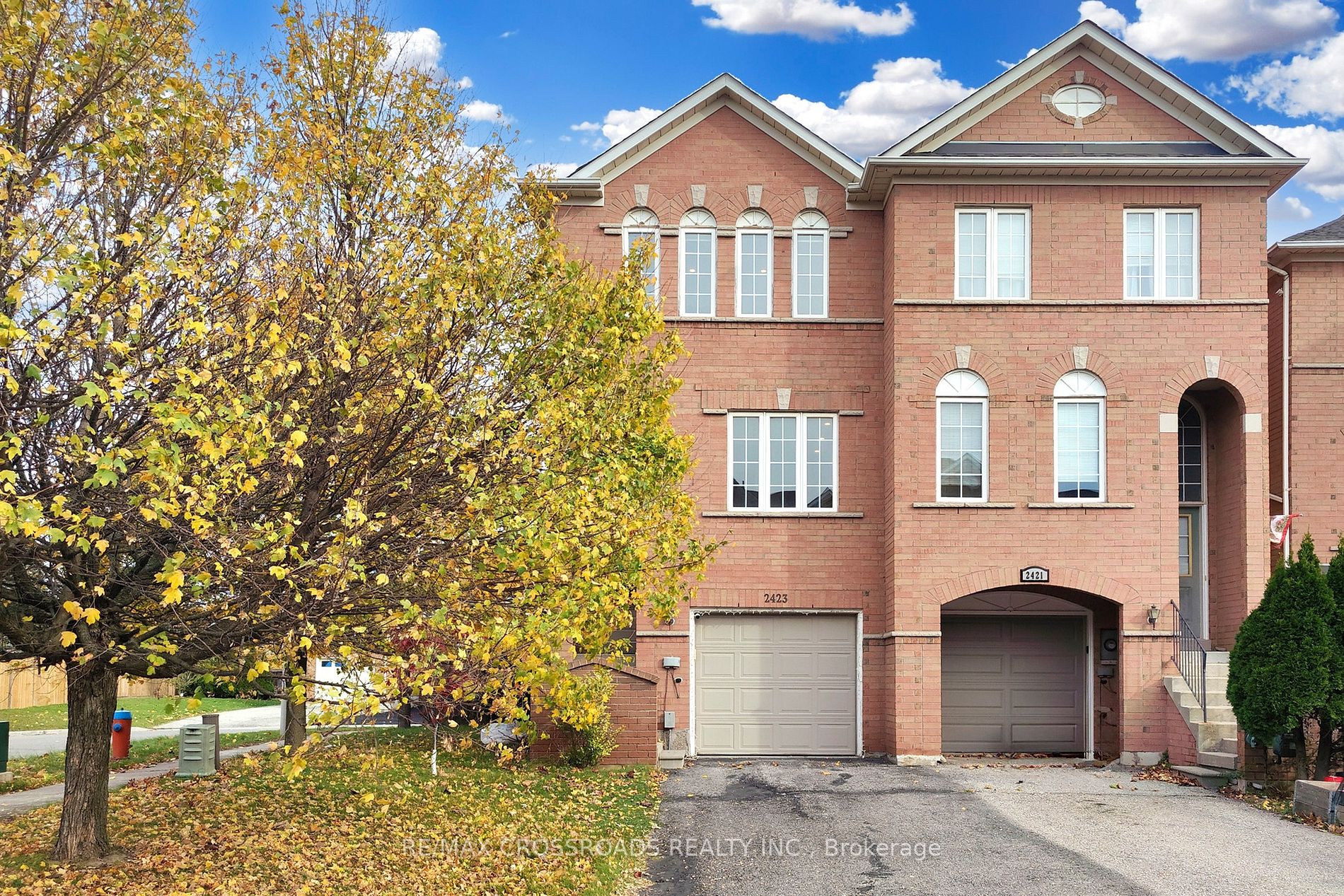 2423 Ravinebrook Cres, Oakville, Ontario, Uptown Core