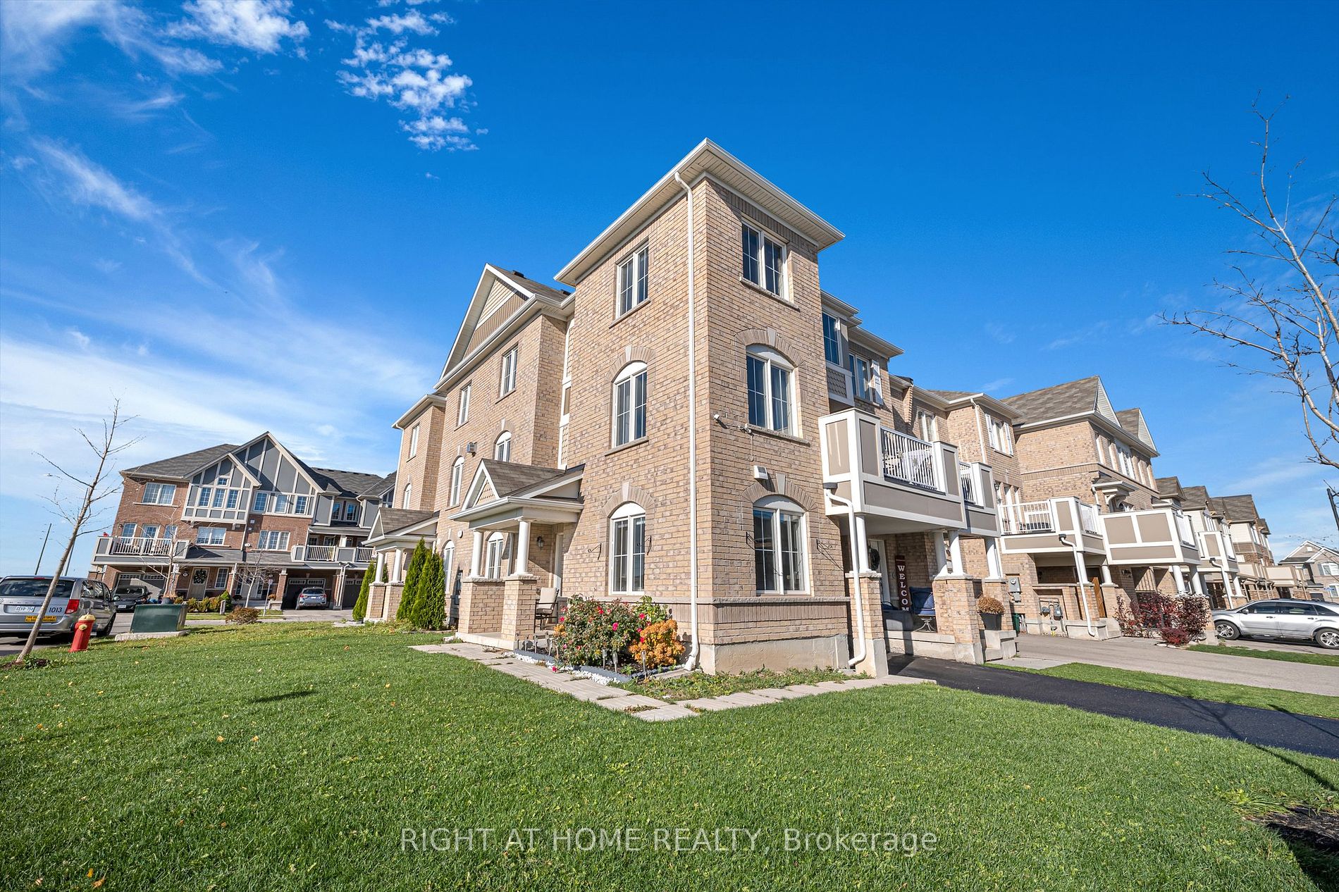 105 Bond Head Crt, Milton, Ontario, Ford