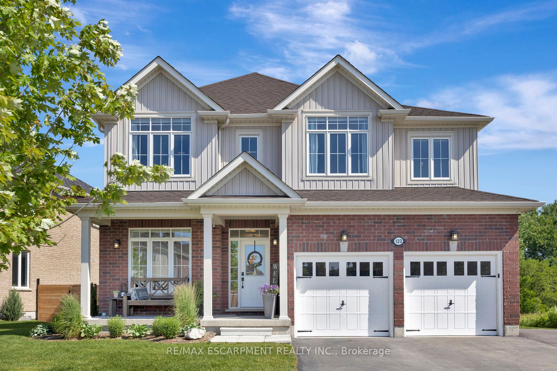 123 Hartley Ave, Brant, Ontario, Paris