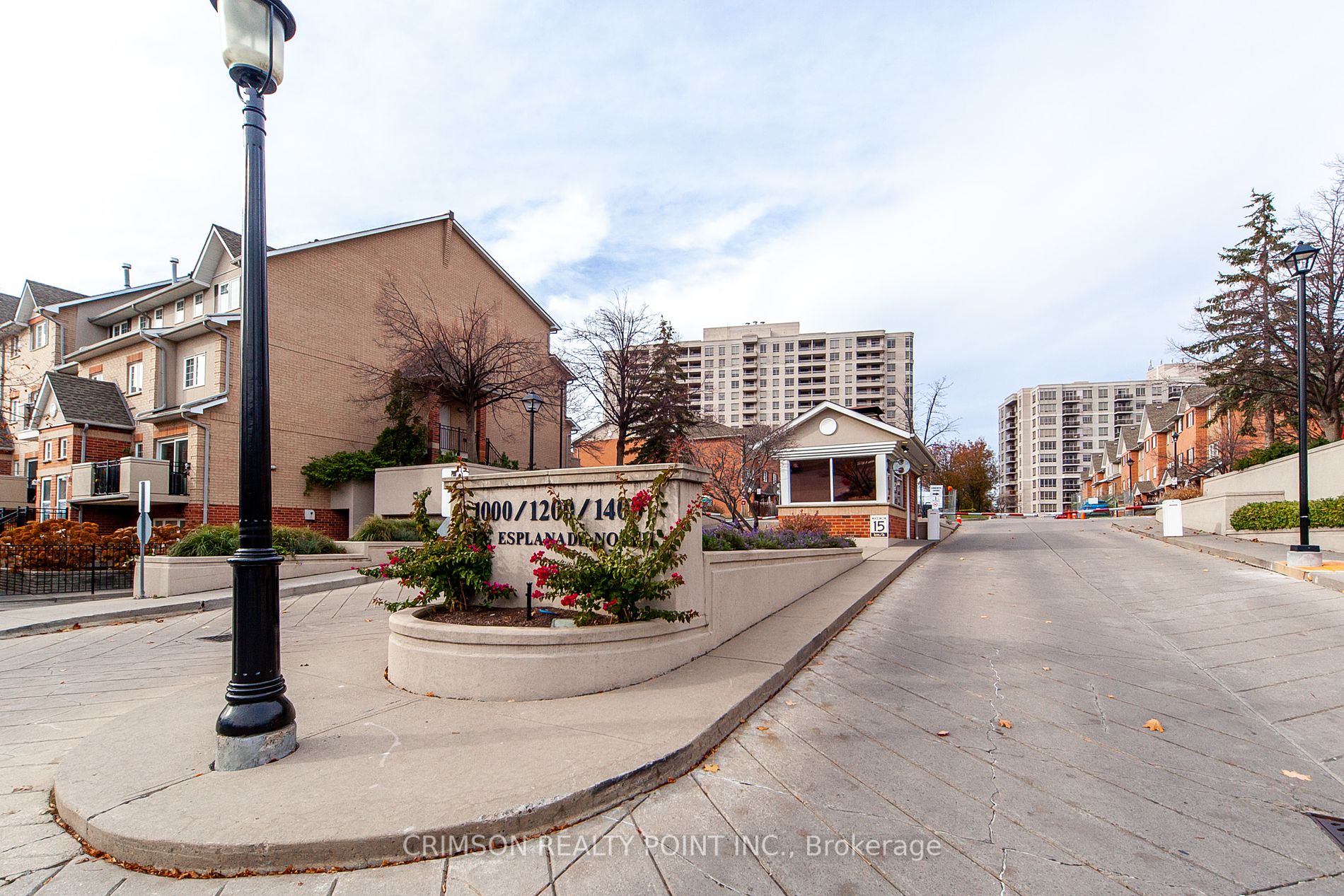 1200 The Esplanade  N, Pickering, Ontario, Town Centre