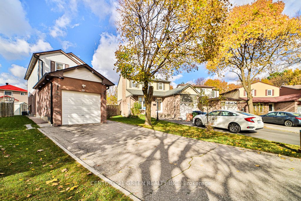 79 Warwick Castle Crt, Toronto, Ontario, Malvern