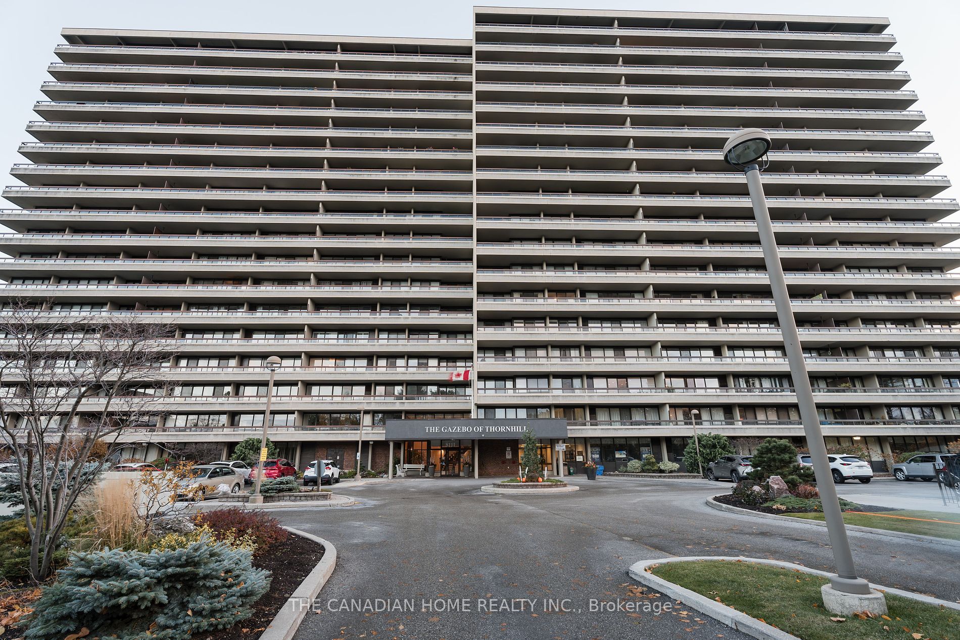 8111 YONGE St, Markham, Ontario, Thornhill