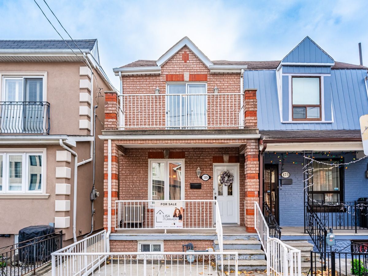 169 Lappin Ave, Toronto, Ontario, Dovercourt-Wallace Emerson-Junction