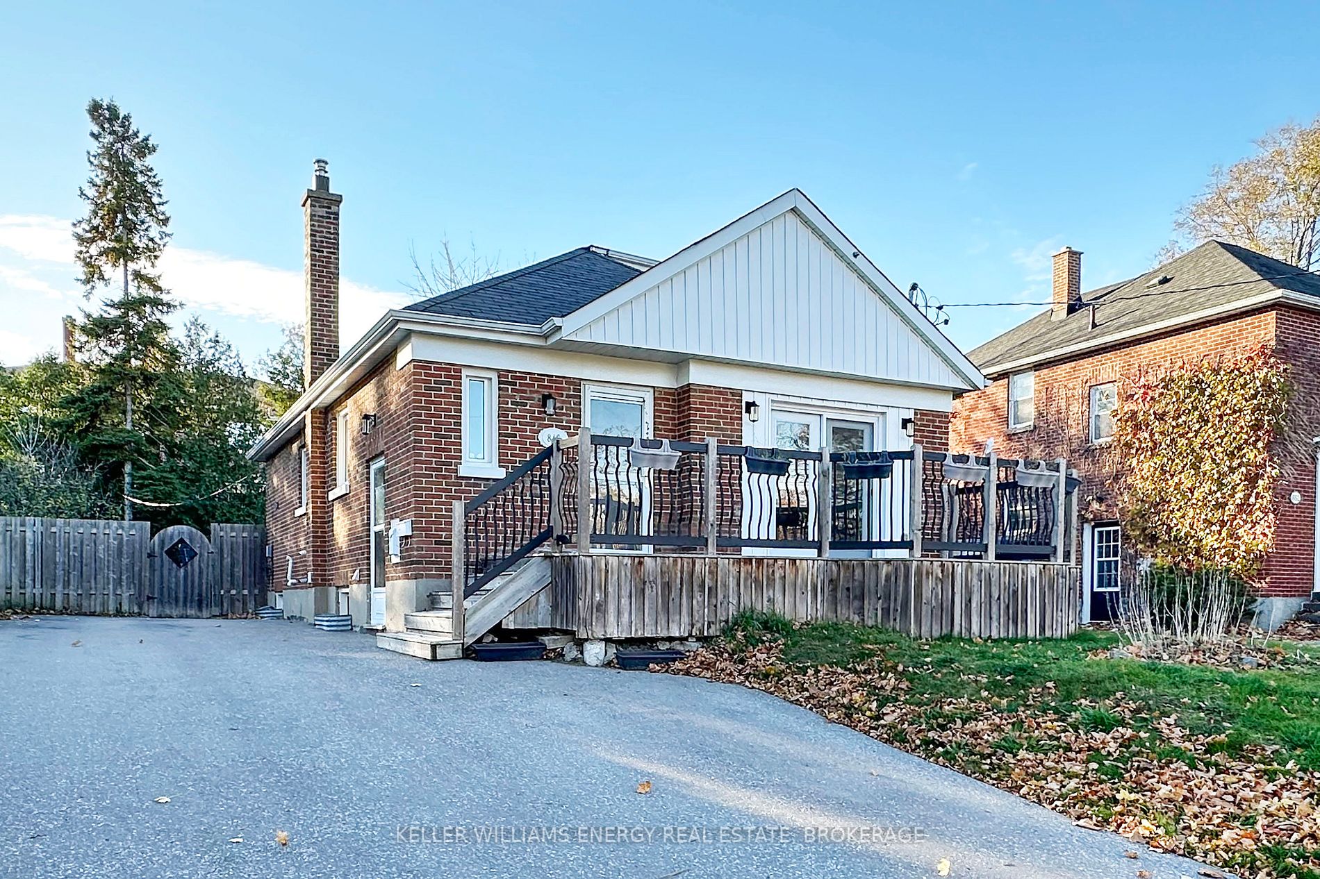 846 Masson St, Oshawa, Ontario, Centennial