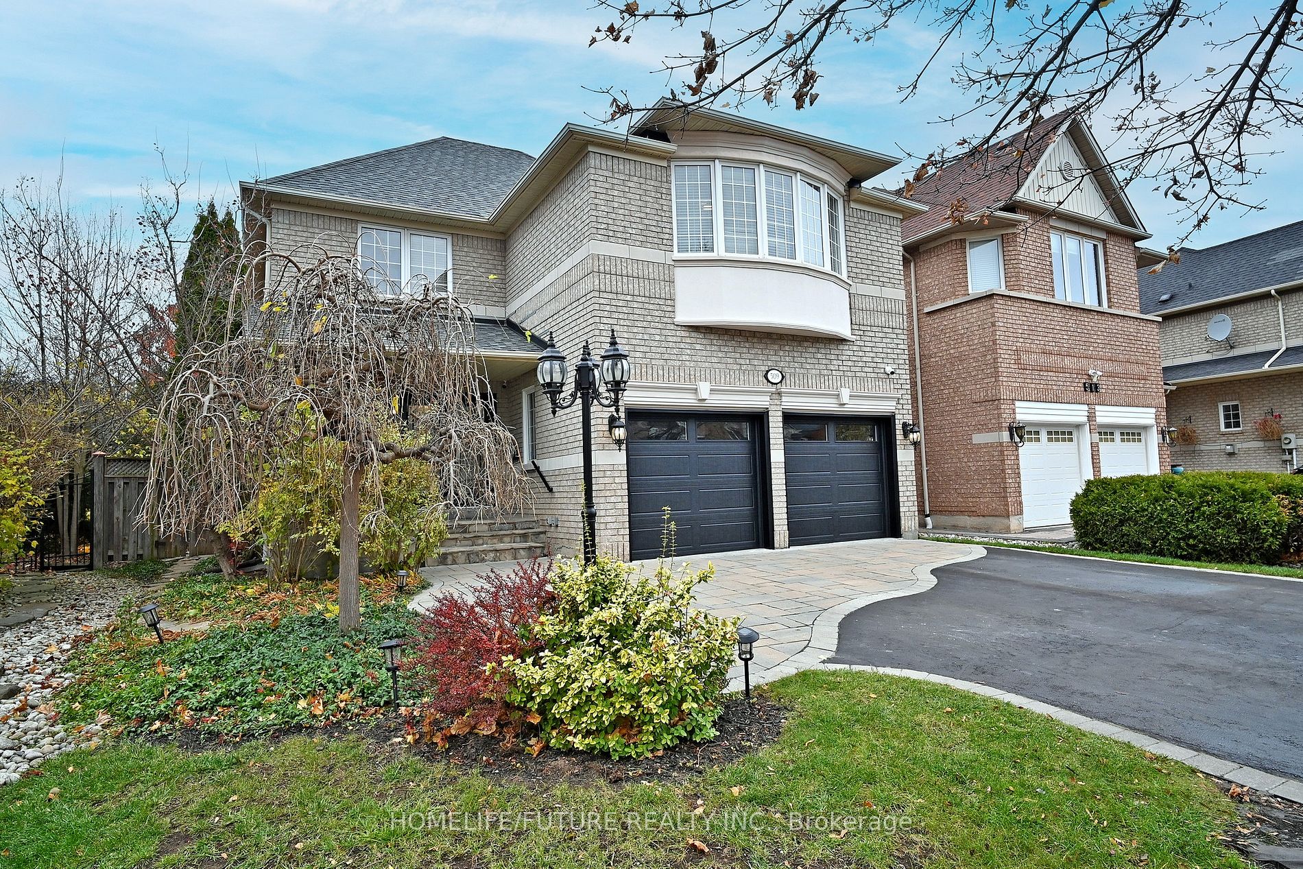 509 Ravineview Way, Oakville, Ontario, Iroquois Ridge North