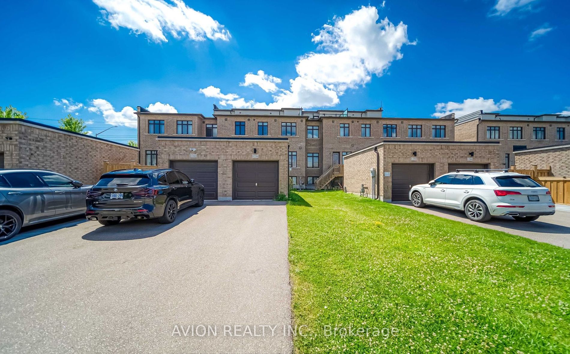 1256 Wellington St E, Aurora, Ontario, Bayview Northeast