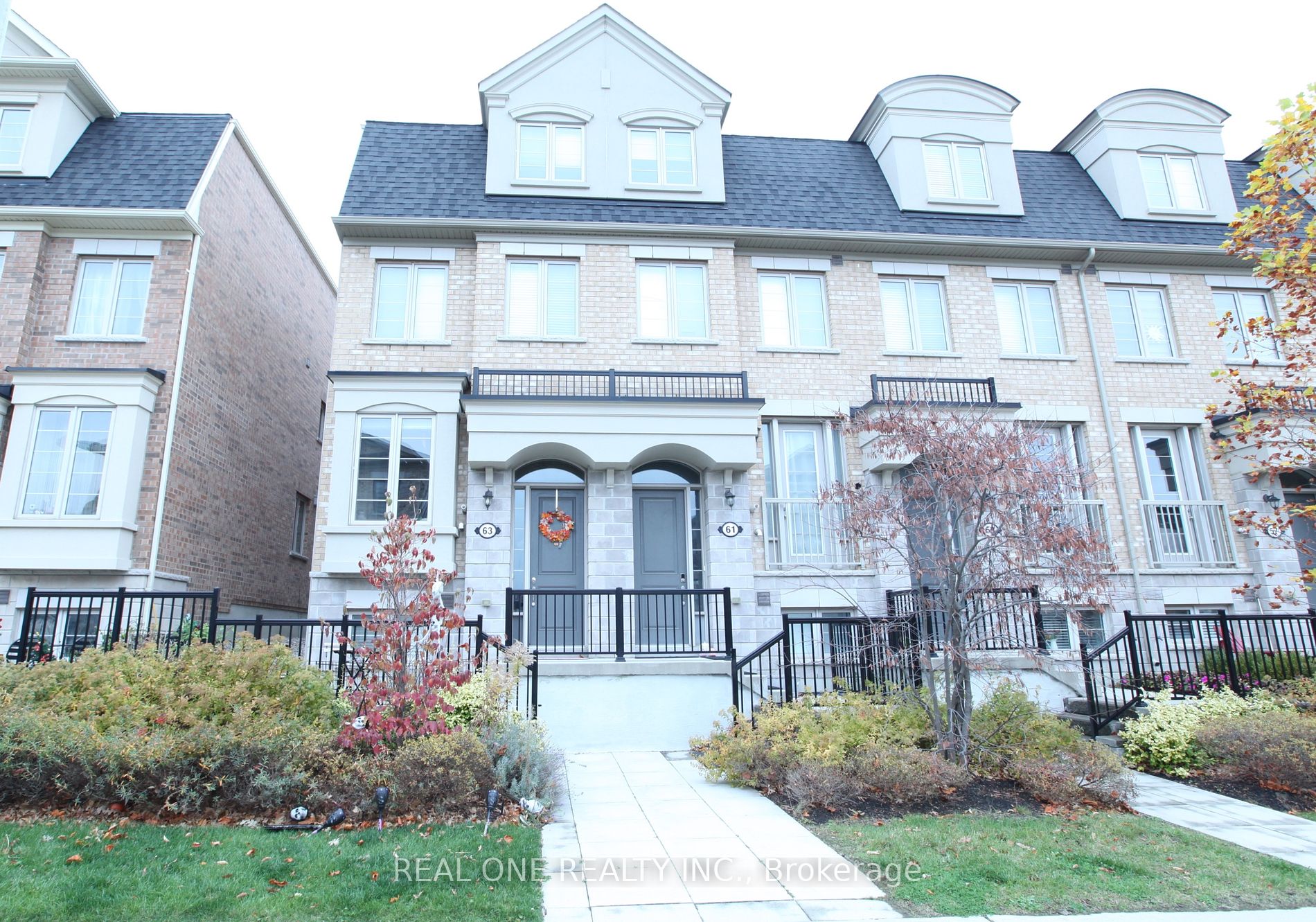 63 Edward Horton Cres, Toronto, Ontario, Islington-City Centre West