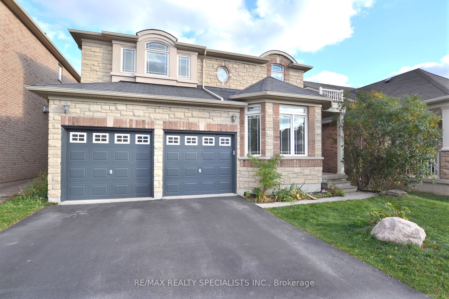 220 Mclaughlin Ave, Milton, Ontario, Willmott