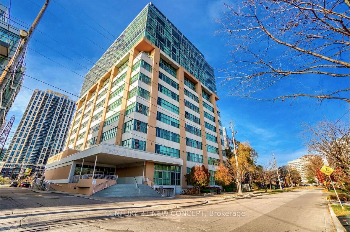 2 Fieldway Rd E, Toronto, Ontario, Islington-City Centre West