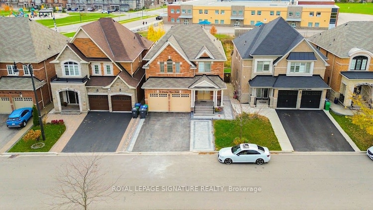 48 Dancing Waters Rd, Brampton, Ontario, Bram West