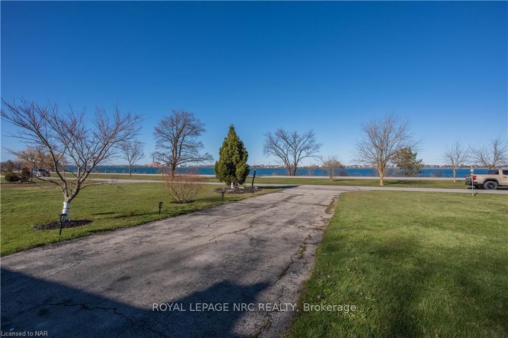 1291 Niagara Pkwy, Fort Erie, Ontario, 332 - Central