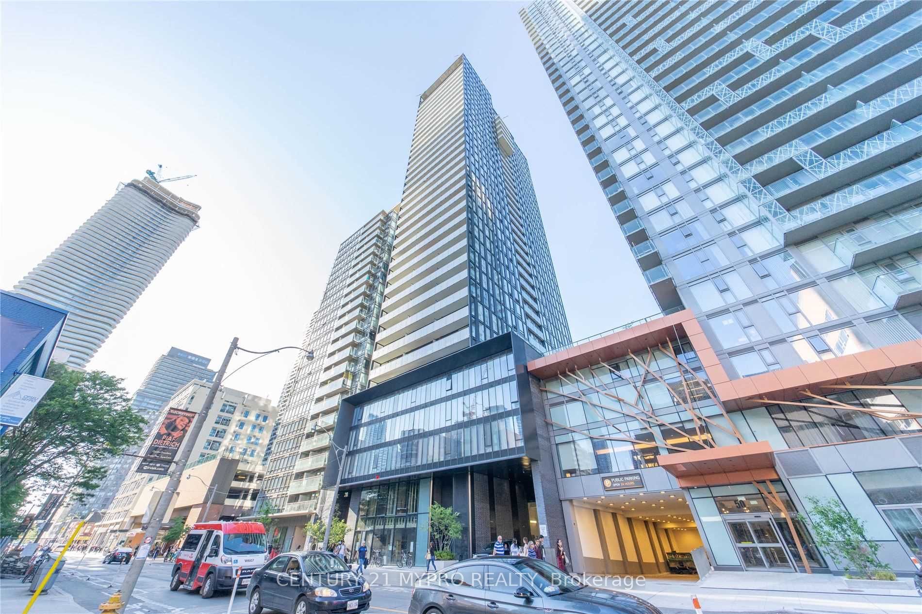 28 WELLESLEY St E, Toronto, Ontario, Church-Yonge Corridor