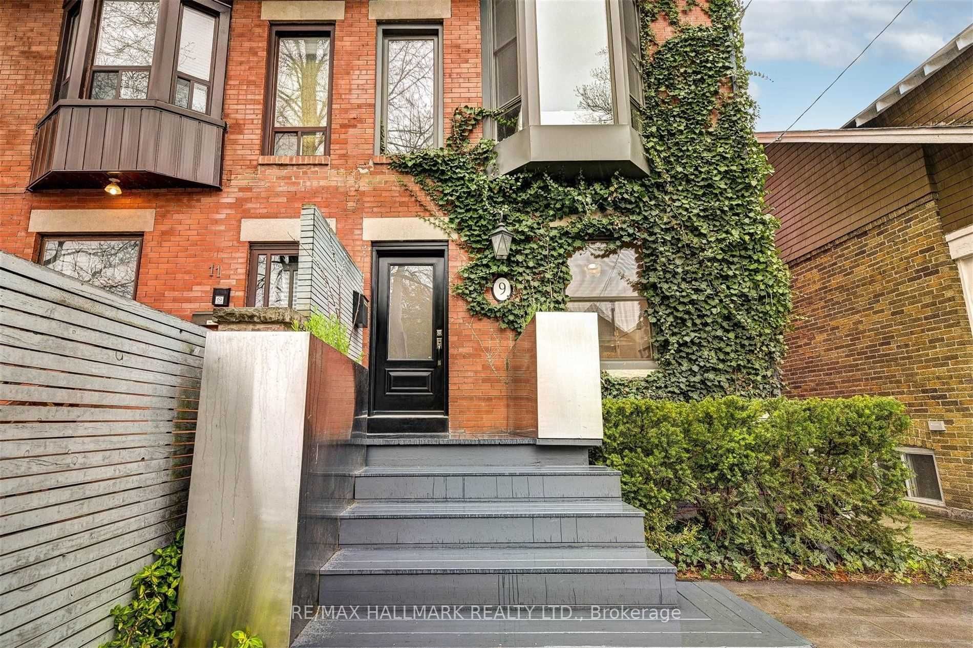 9 Harcourt Ave, Toronto, Ontario, North Riverdale