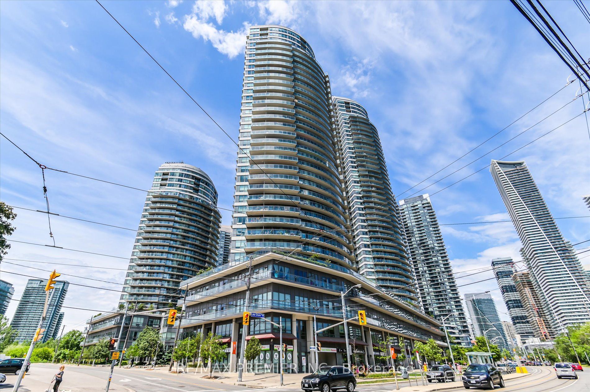 2240 Lakeshore Blvd W, Toronto, Ontario, Mimico