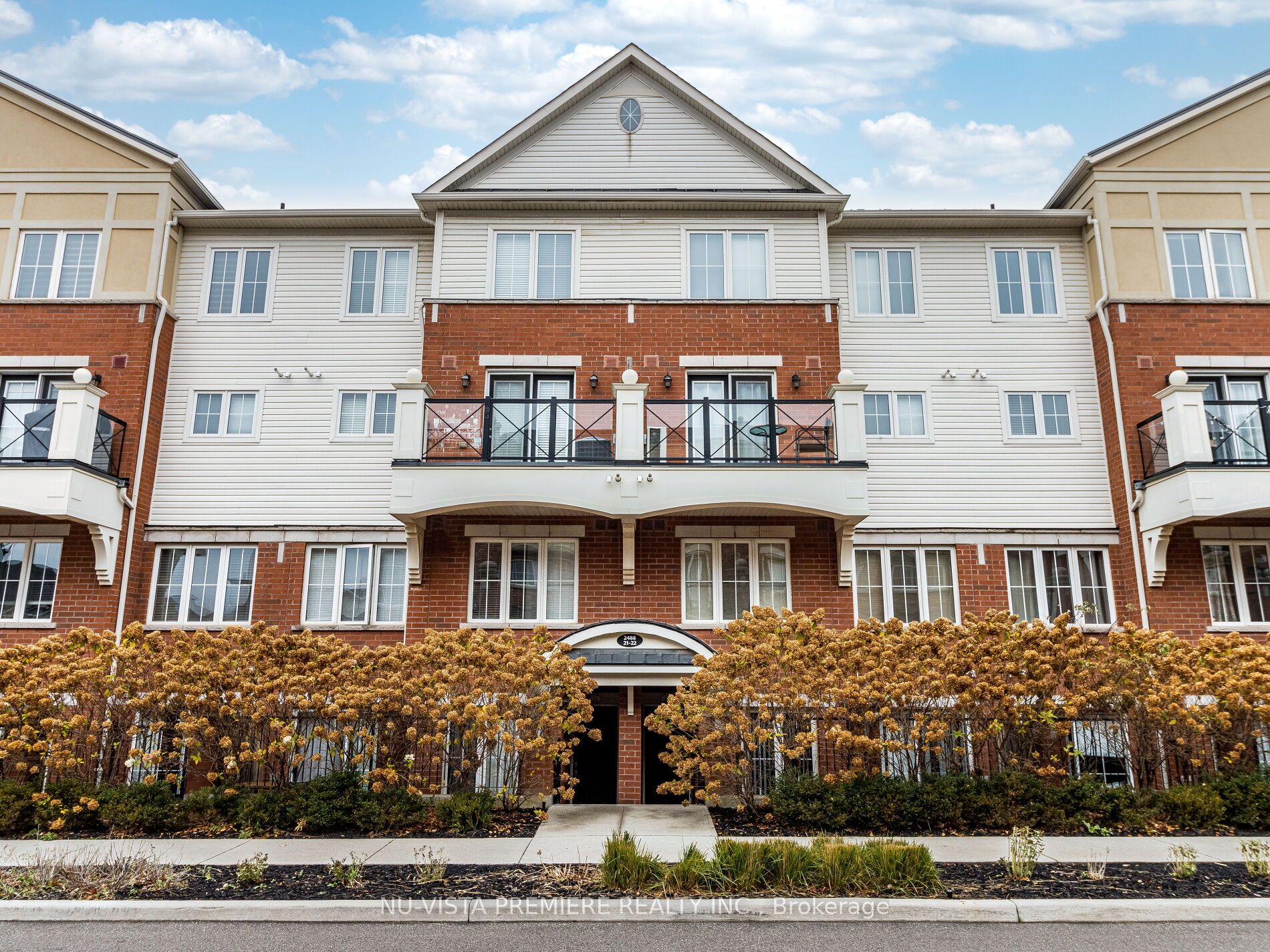 2488 Post Rd, Oakville, Ontario, Uptown Core