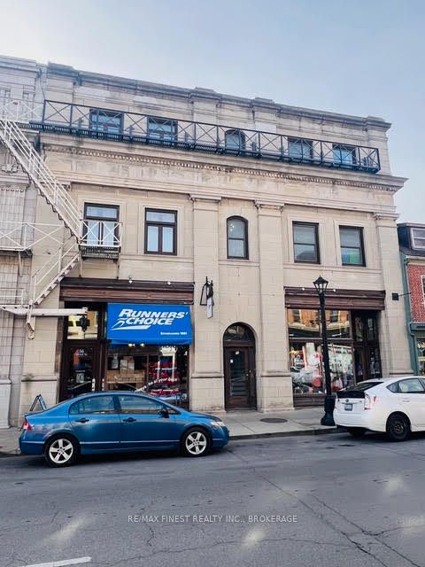 60 Brock St, Kingston, Ontario, Central City East