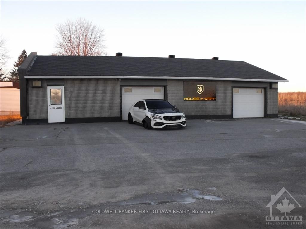 3162 DUNROBIN Rd, Constance Bay - Dunrobin - Kilmaurs - Woodlawn, Ontario, 9304 - Dunrobin Shores